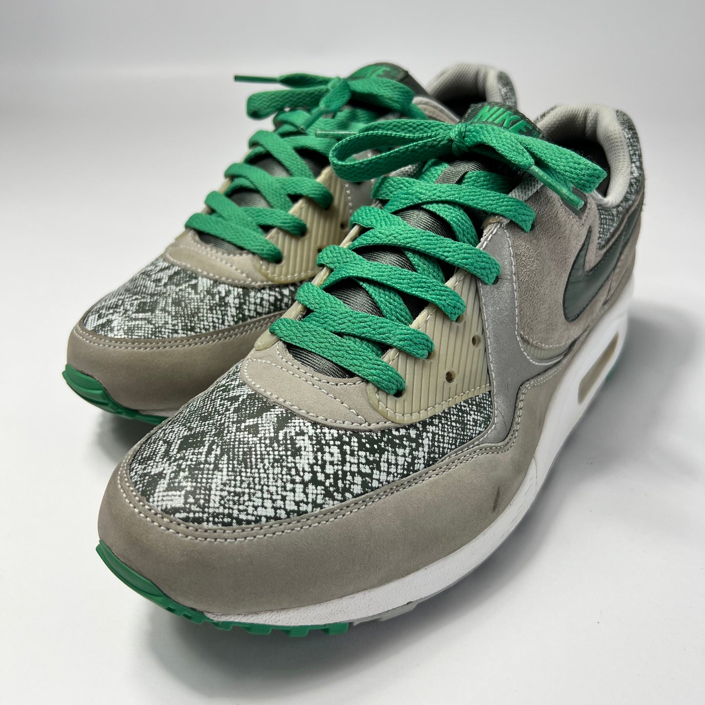 Vintage Nike Air Max Light Premium Snakeskin 42 / 316962-031 - Cats on Stacks VNTG