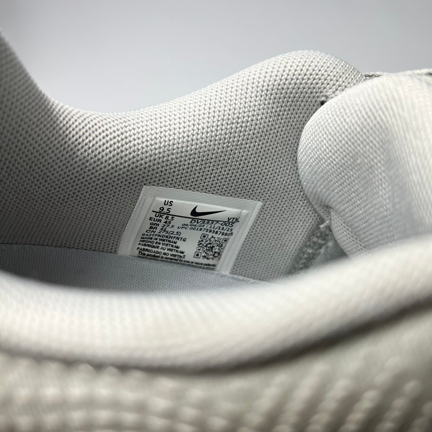 Nike Air Max DN Pure Grey Platinum 43 / DV3337-005 - Cats on Stacks VNTG