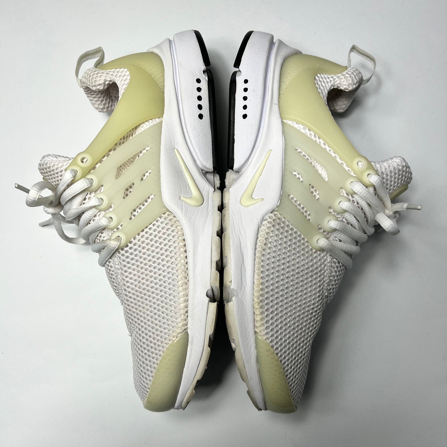 Nike Air Presto Tripple White 40 / 848132-100 - Cats on Stacks VNTG