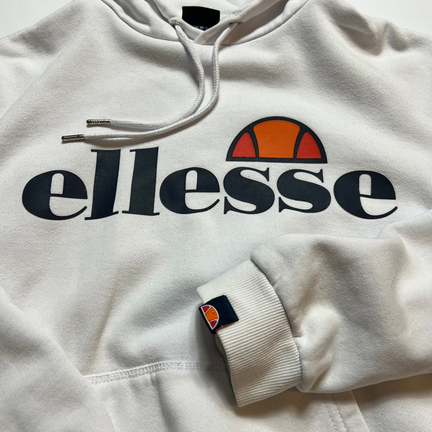 Ellesse Big Patch White Crop Hoodie L / XL - Cats on Stacks VNTG