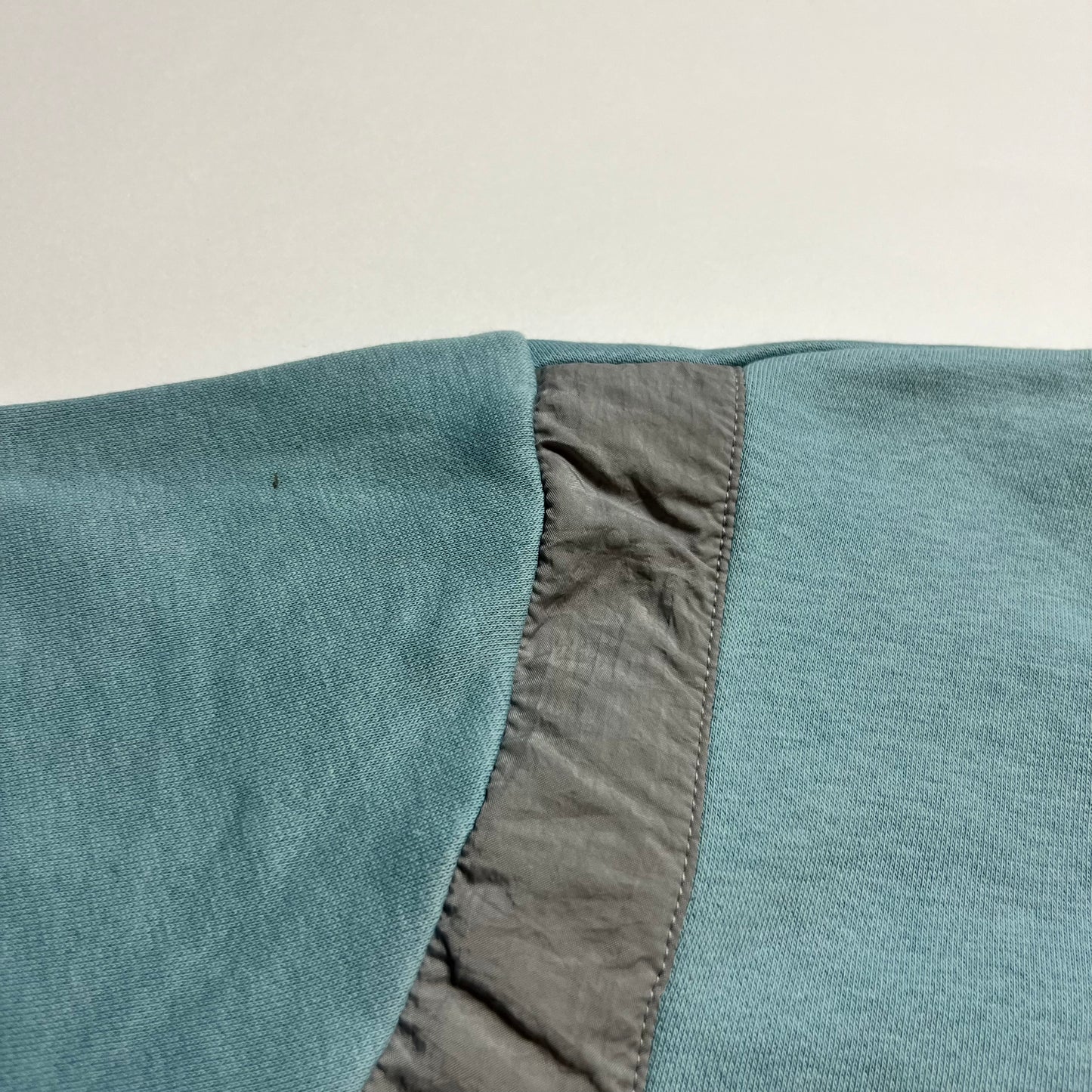 Nike Air Light Blue Track Crewneck M - Cats on Stacks VNTG