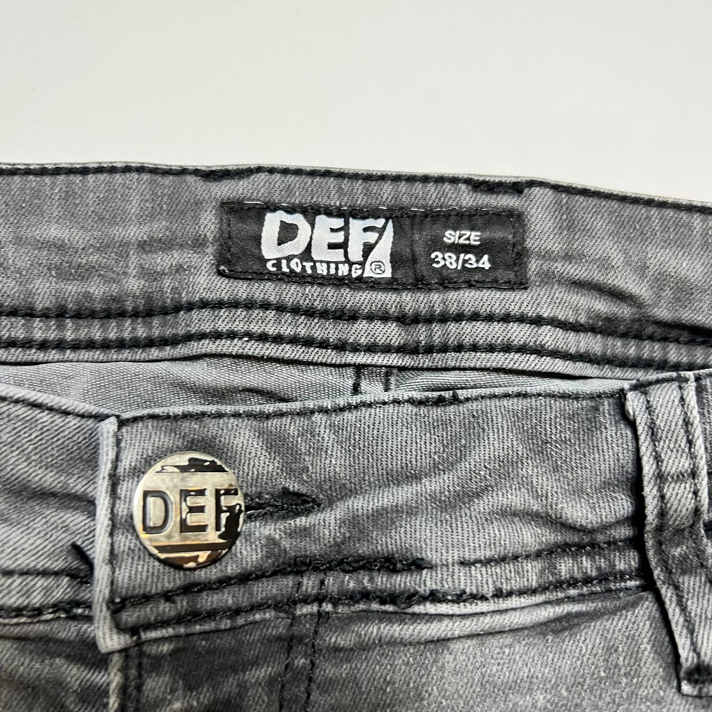 Def Ripped Gray Jeans 38/34 - Cats on Stacks VNTG