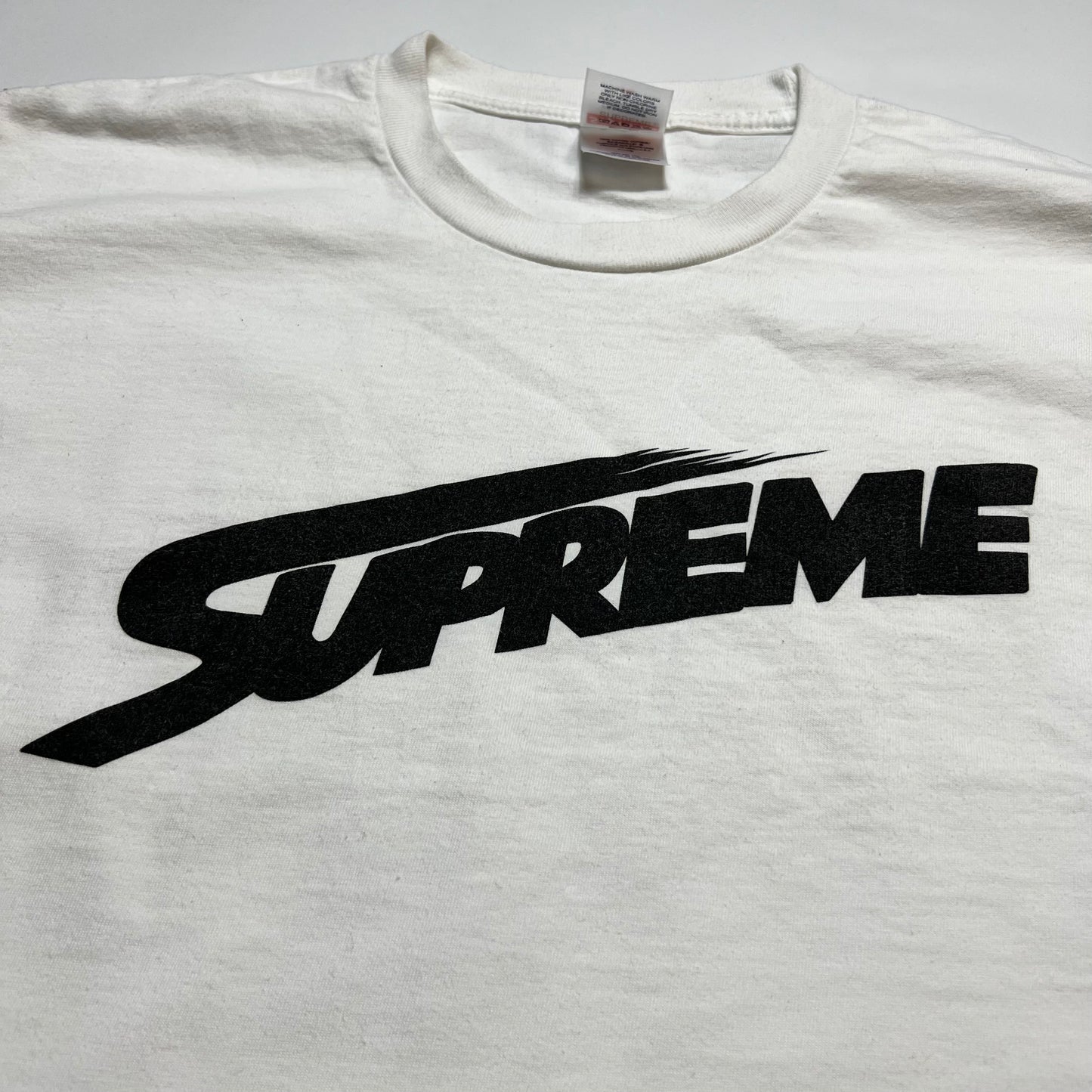 Supreme White Mont Blanc T-Shirt XL - Cats on Stacks VNTG