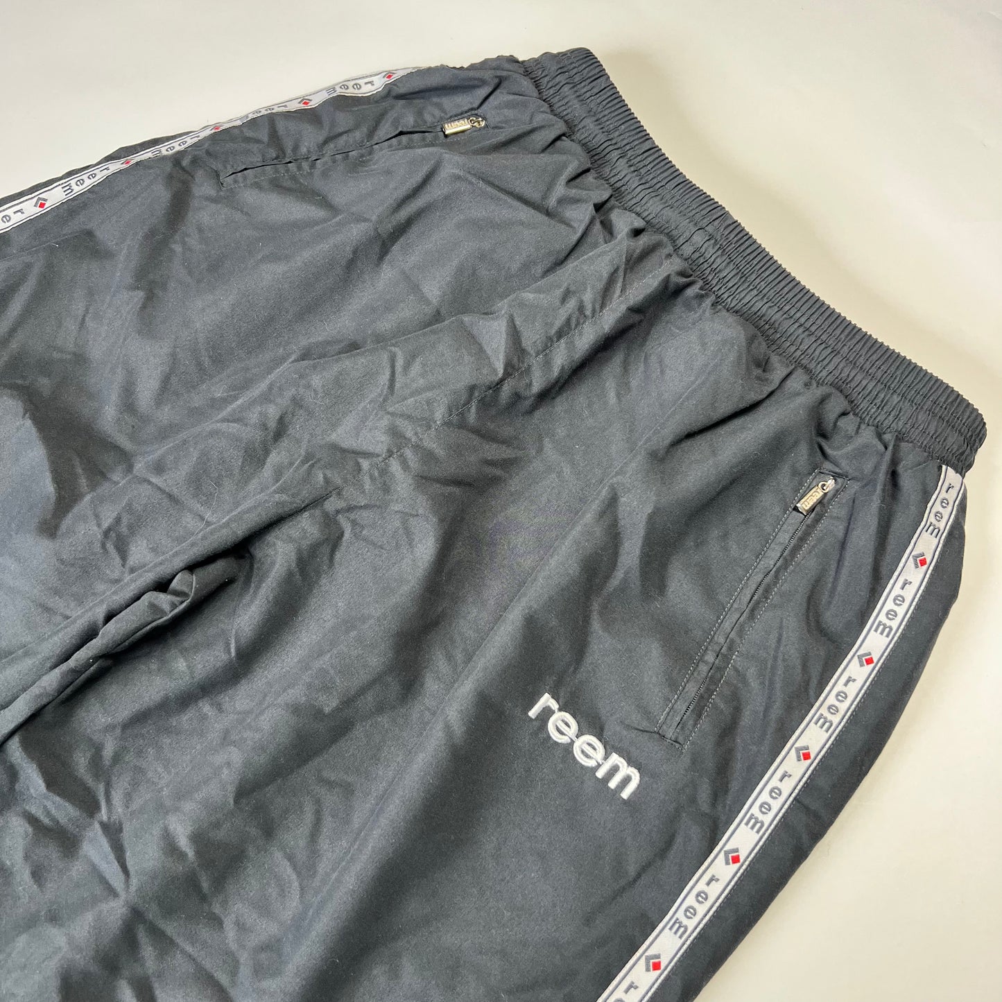 Vintage Reem Anthrazit Tracking Pants L - Cats on Stacks VNTG