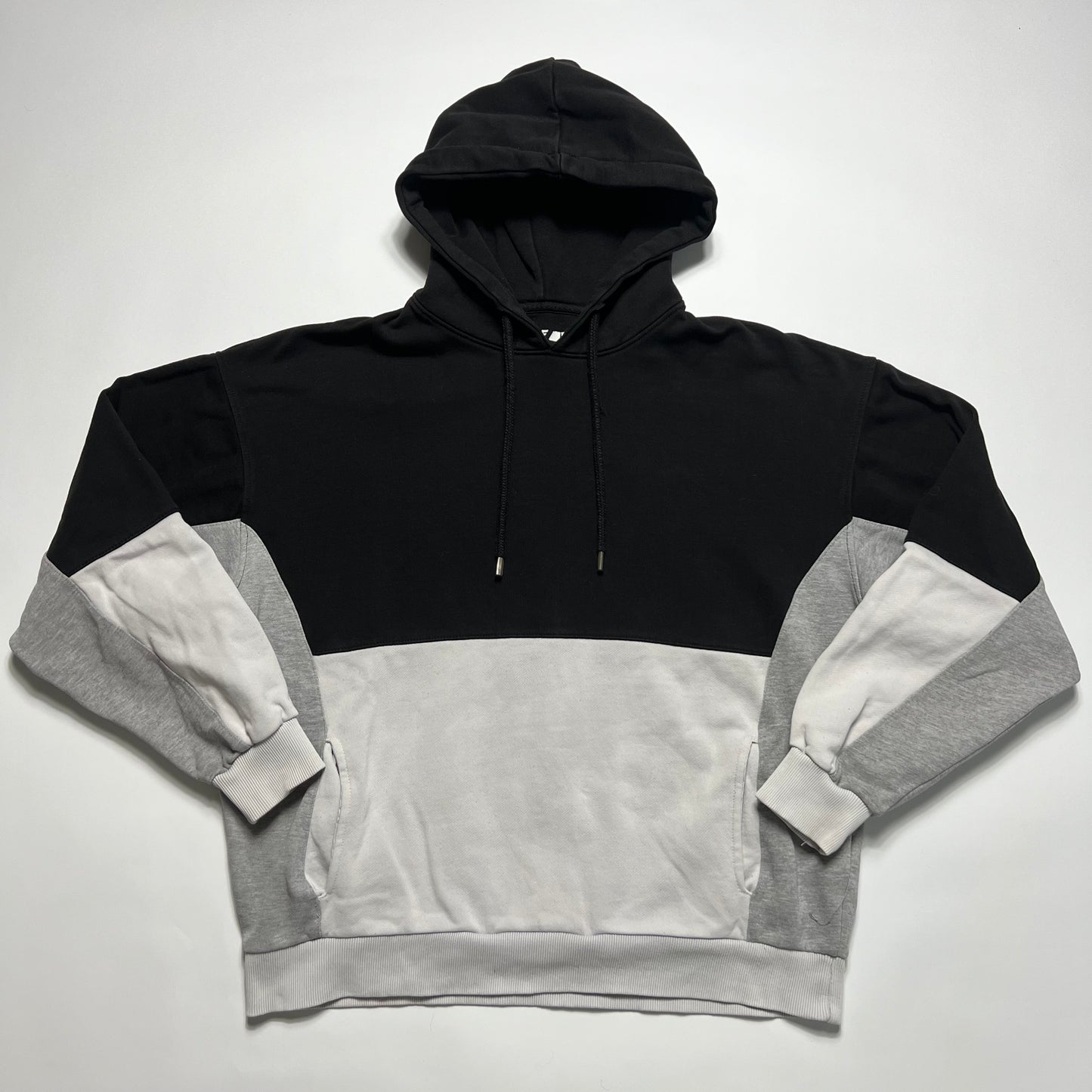 DEF Boxy Black & Gray Hoodie L - Cats on Stacks VNTG