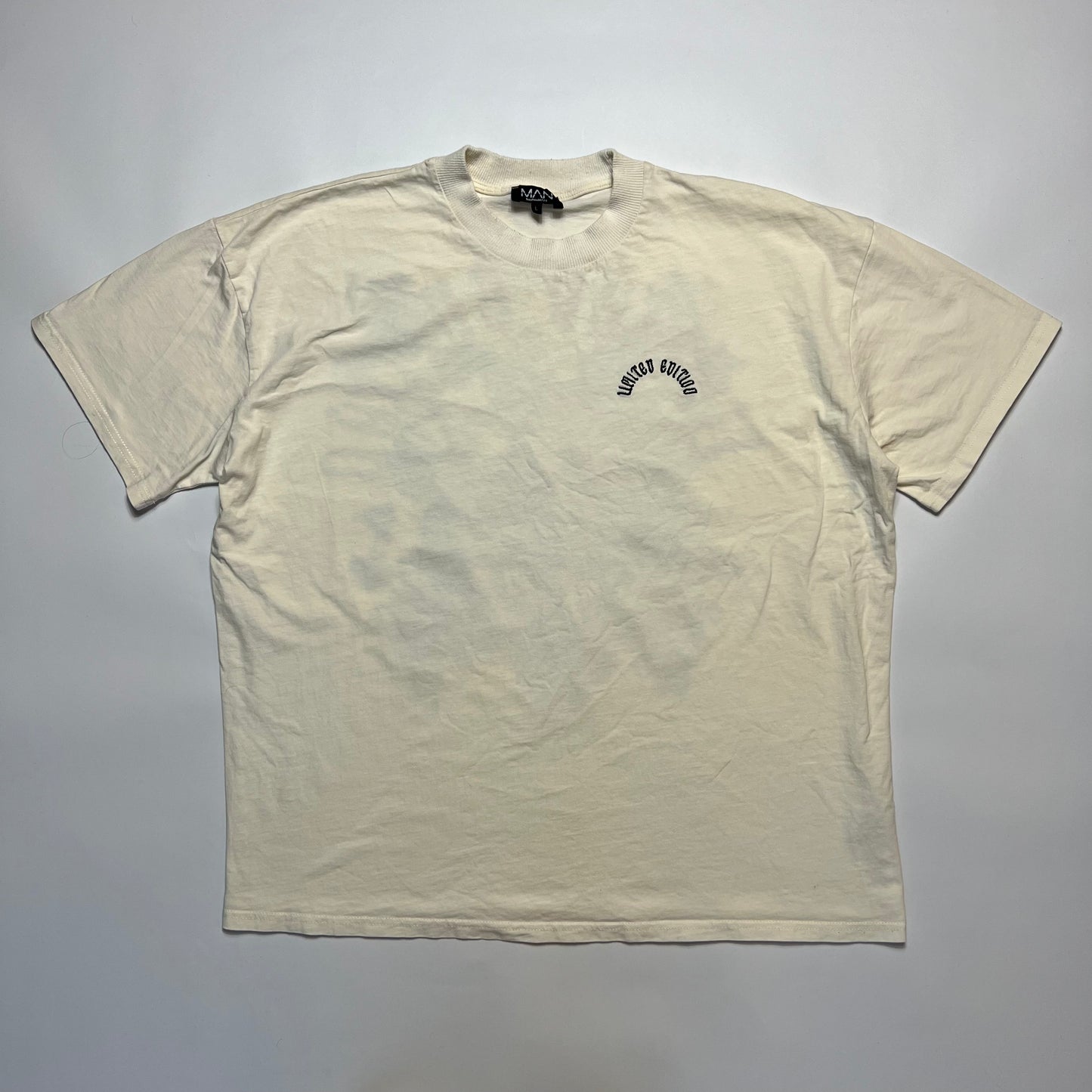 BooHoo Limited Edition Creme T-Shirt XL - Cats on Stacks VNTG