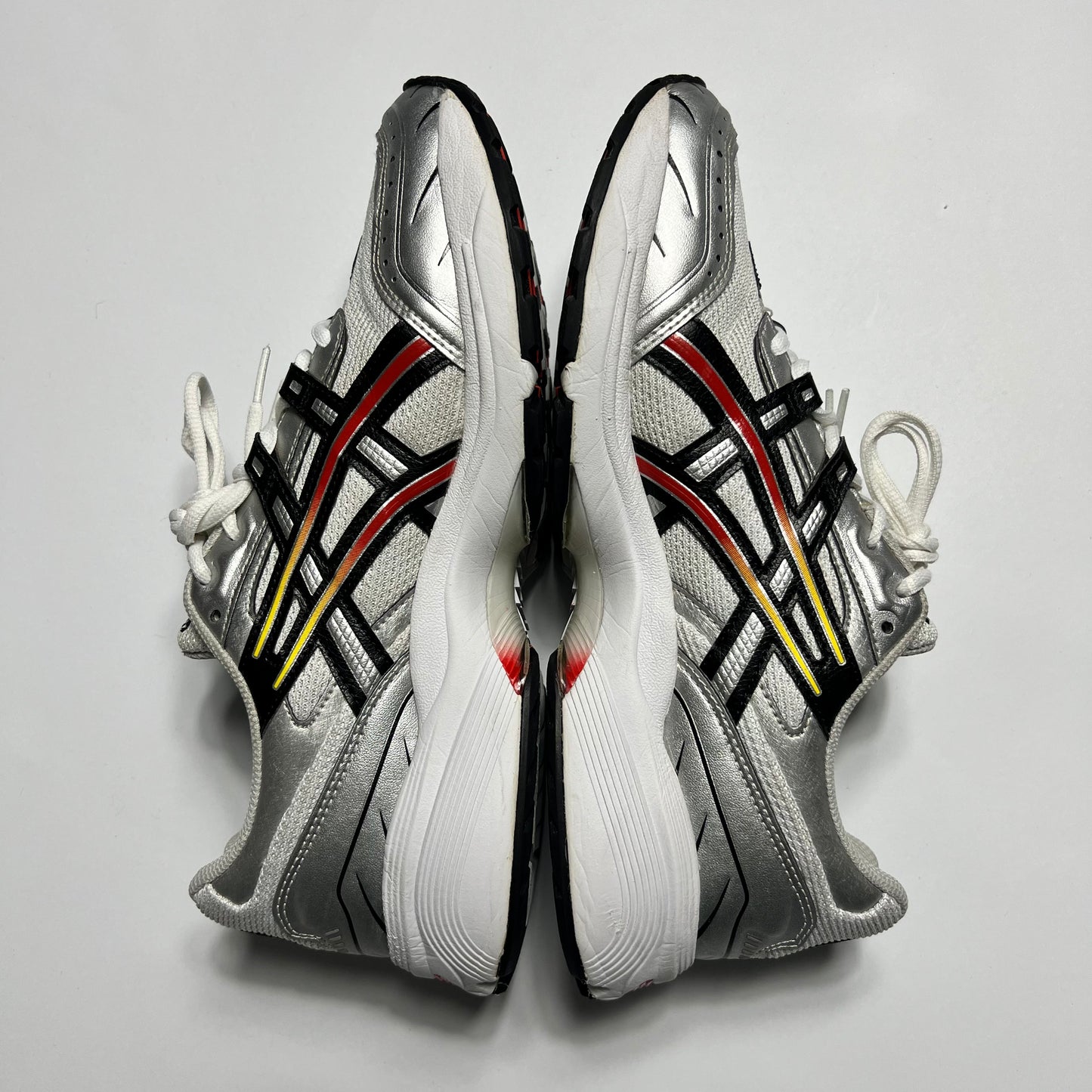 Asics Gel-1090 Silver Red 43 / 1021A285-100 - Cats on Stacks VNTG