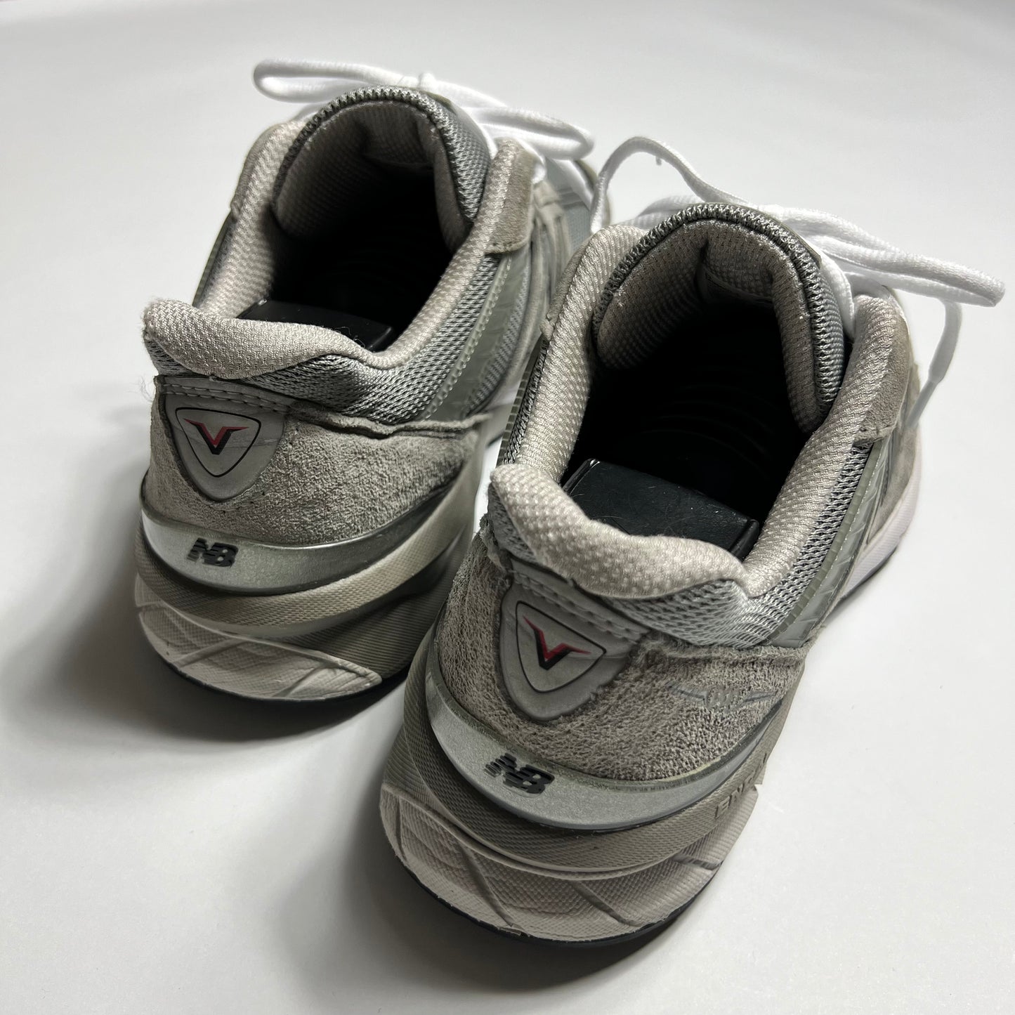 New Balance 990v5 Gray 44 / M990GL5 - Cats on Stacks VNTG