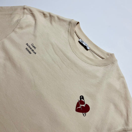 ZARA Crazy Cupid Beige T-Shirt M / L - Cats on Stacks VNTG