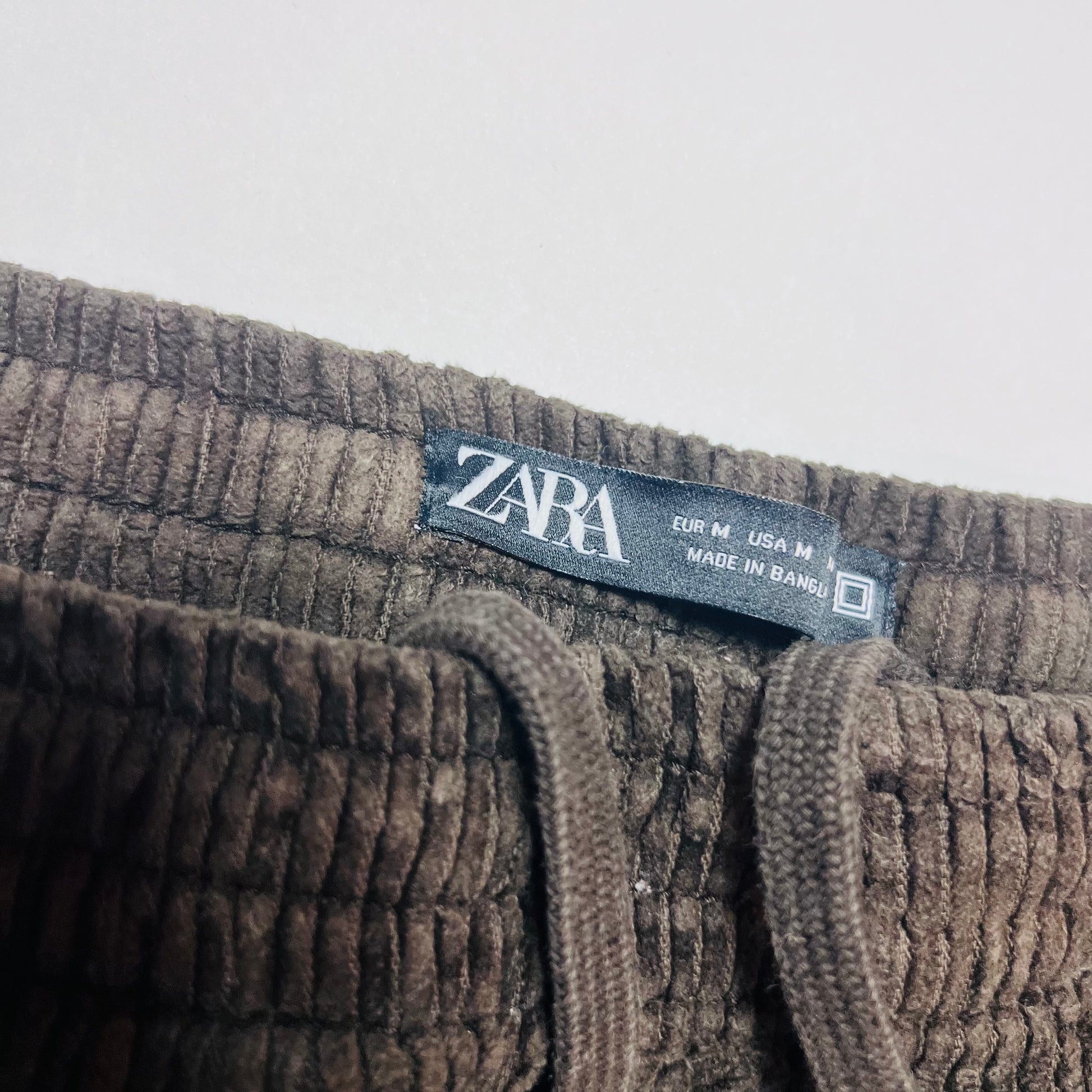 ZARA Brown Cord Pants S / M - Cats on Stacks VNTG