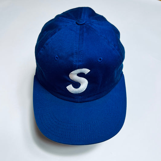 Supreme S Logo 6 Panel Cap blau Strapback - Cats on Stacks VNTG