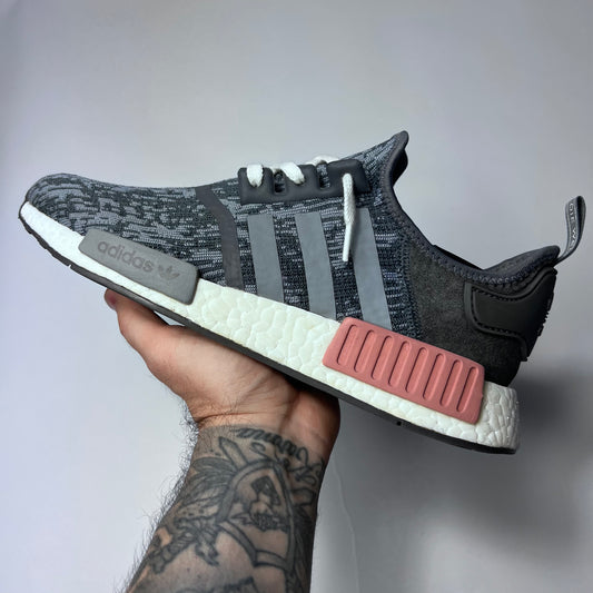 Adidas NMD R1 Heather Grey Raw Pink BY9647 Größe 40,5 - Cats on Stacks VNTG