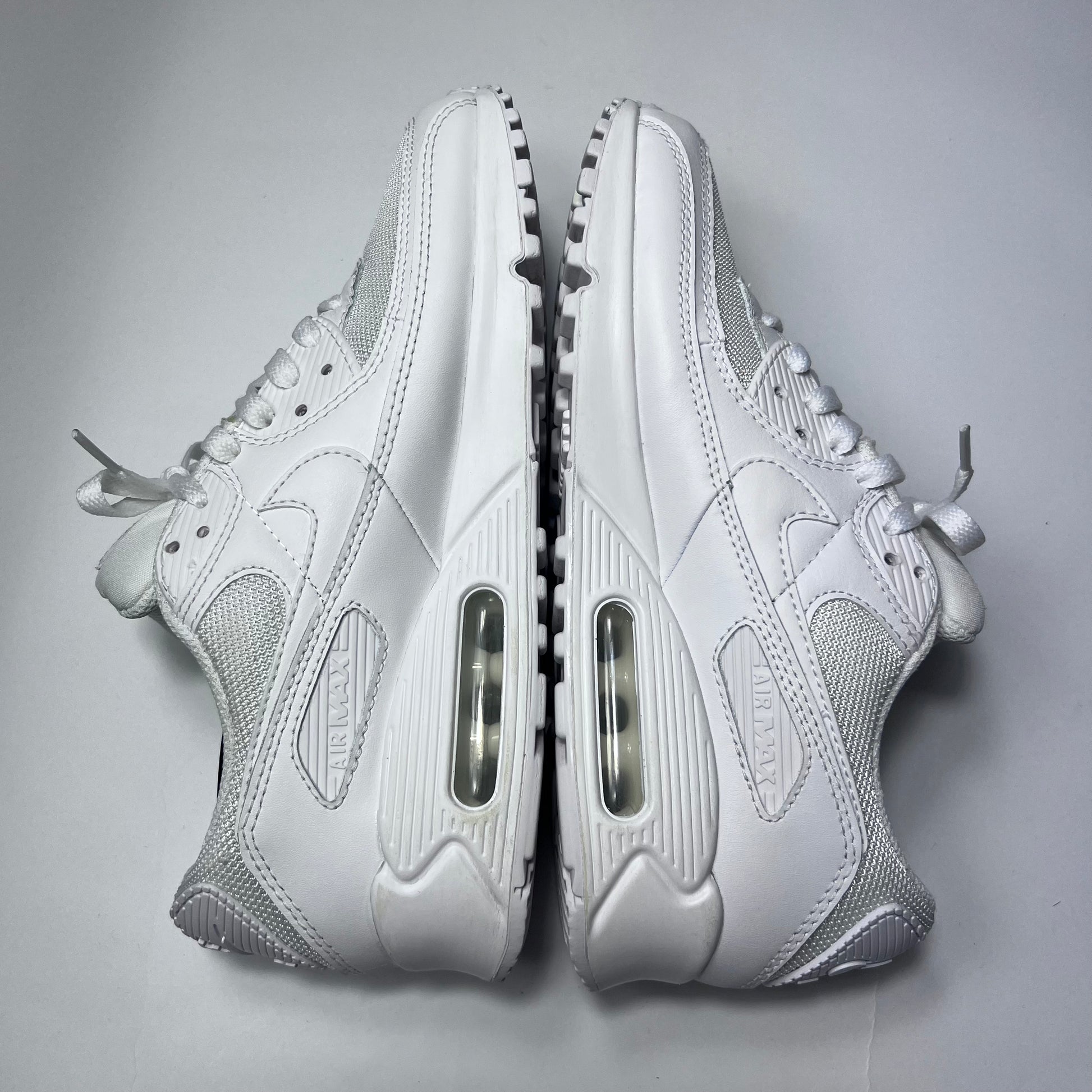 Nike Air Max 90 Re-Craft Triple White CN8490-100 Größe 40 - Cats on Stacks VNTG