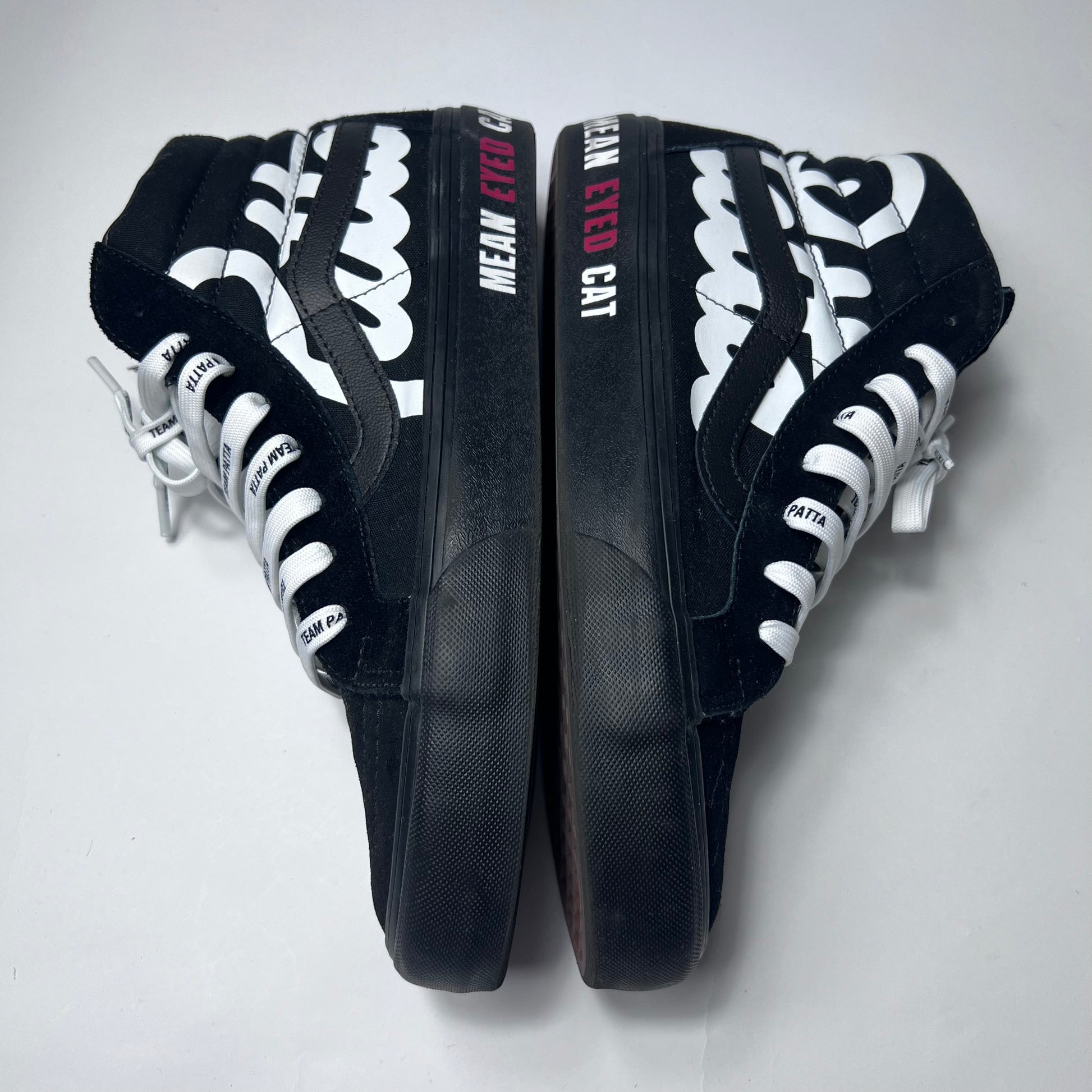 VANS x PATTA Sk8-Hi Black White Mean Eyed Cat VN0A4BVH5X01 Größe 42,5 - Cats on Stacks VNTG