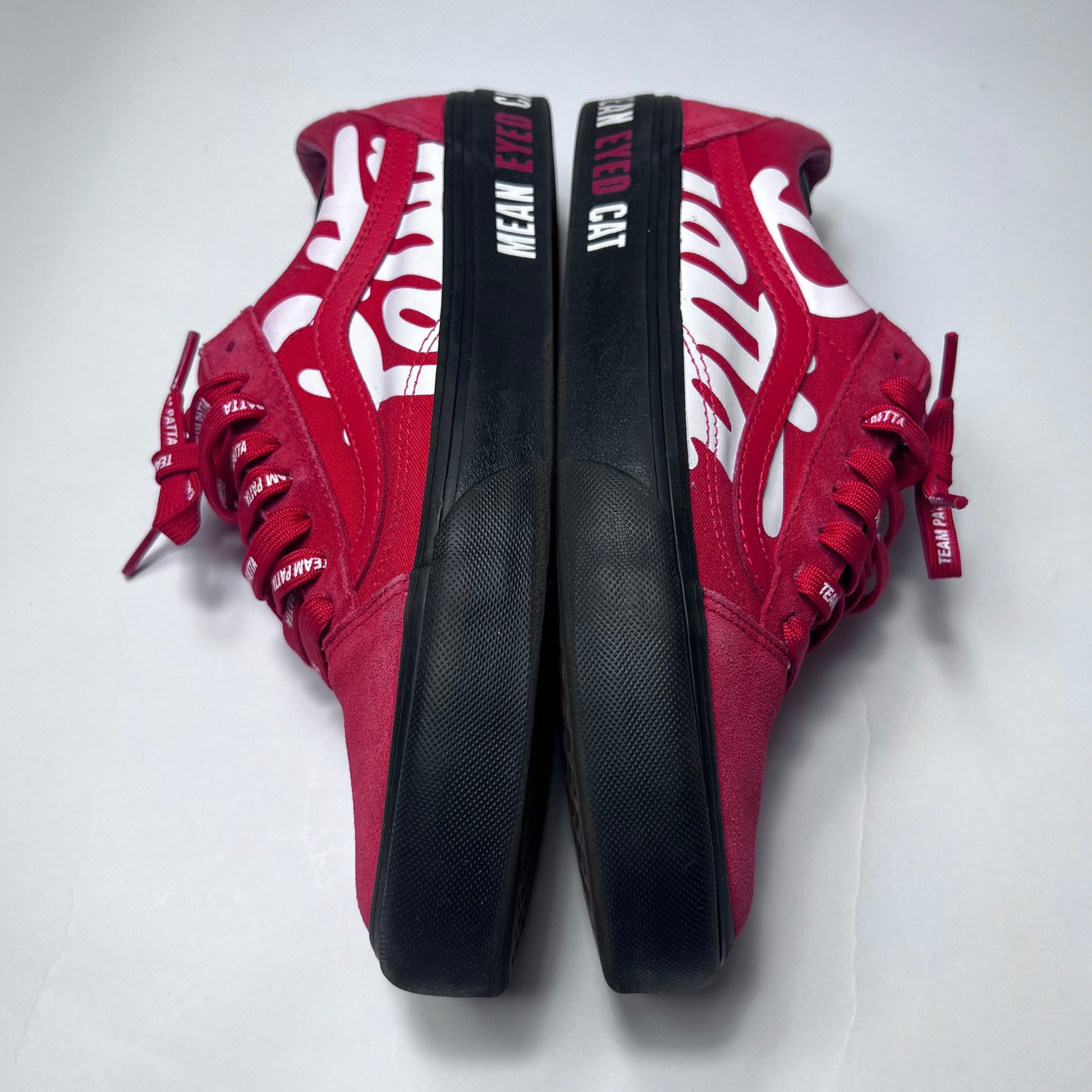 VANS x PATTA High Risk Red Black Mean Eyed Cat VN0A4BVF5X81 Größe 42,5 - Cats on Stacks VNTG