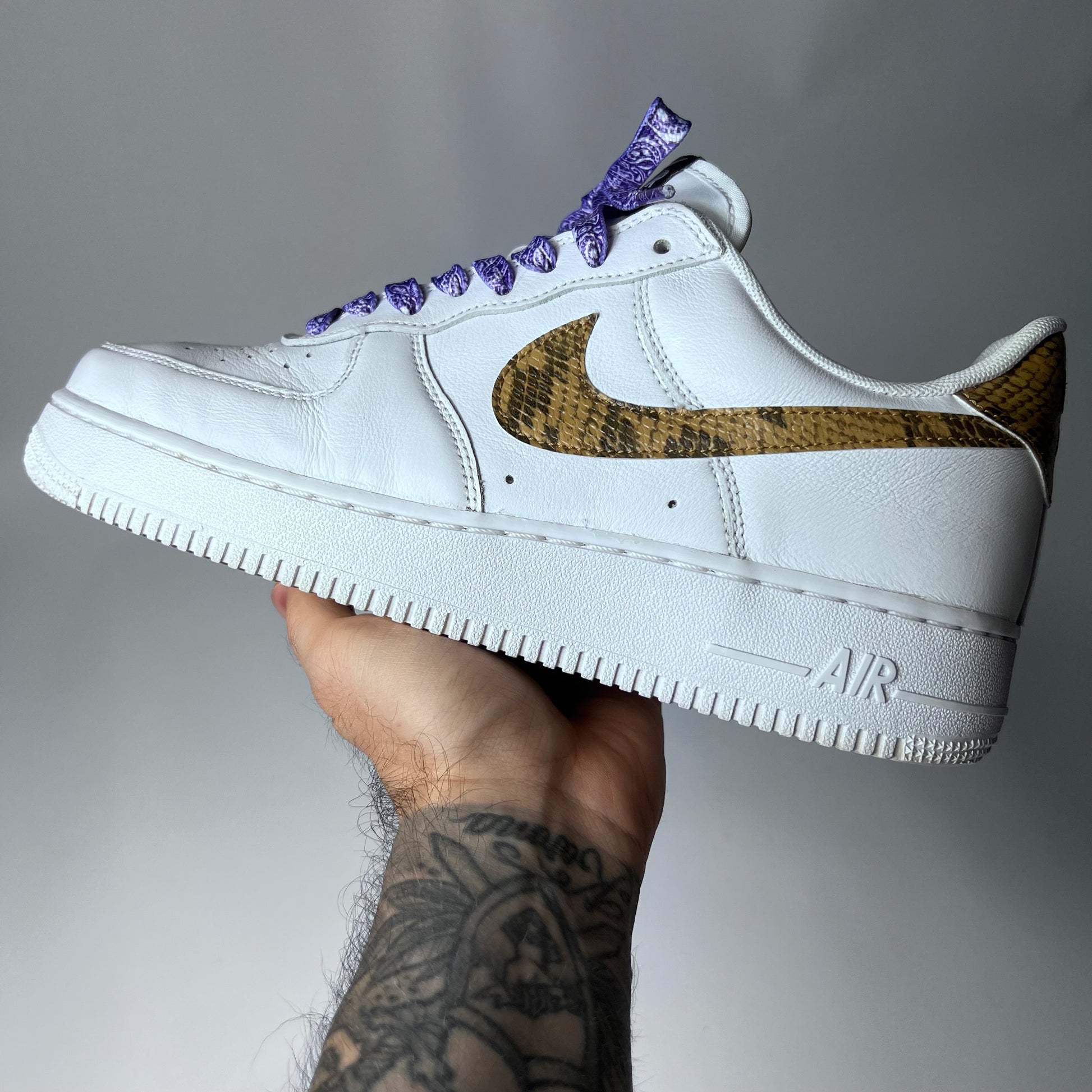 Nike Air Force 1 Low Ivory Snake White AO1635-100 Größe 42,5 - Cats on Stacks VNTG