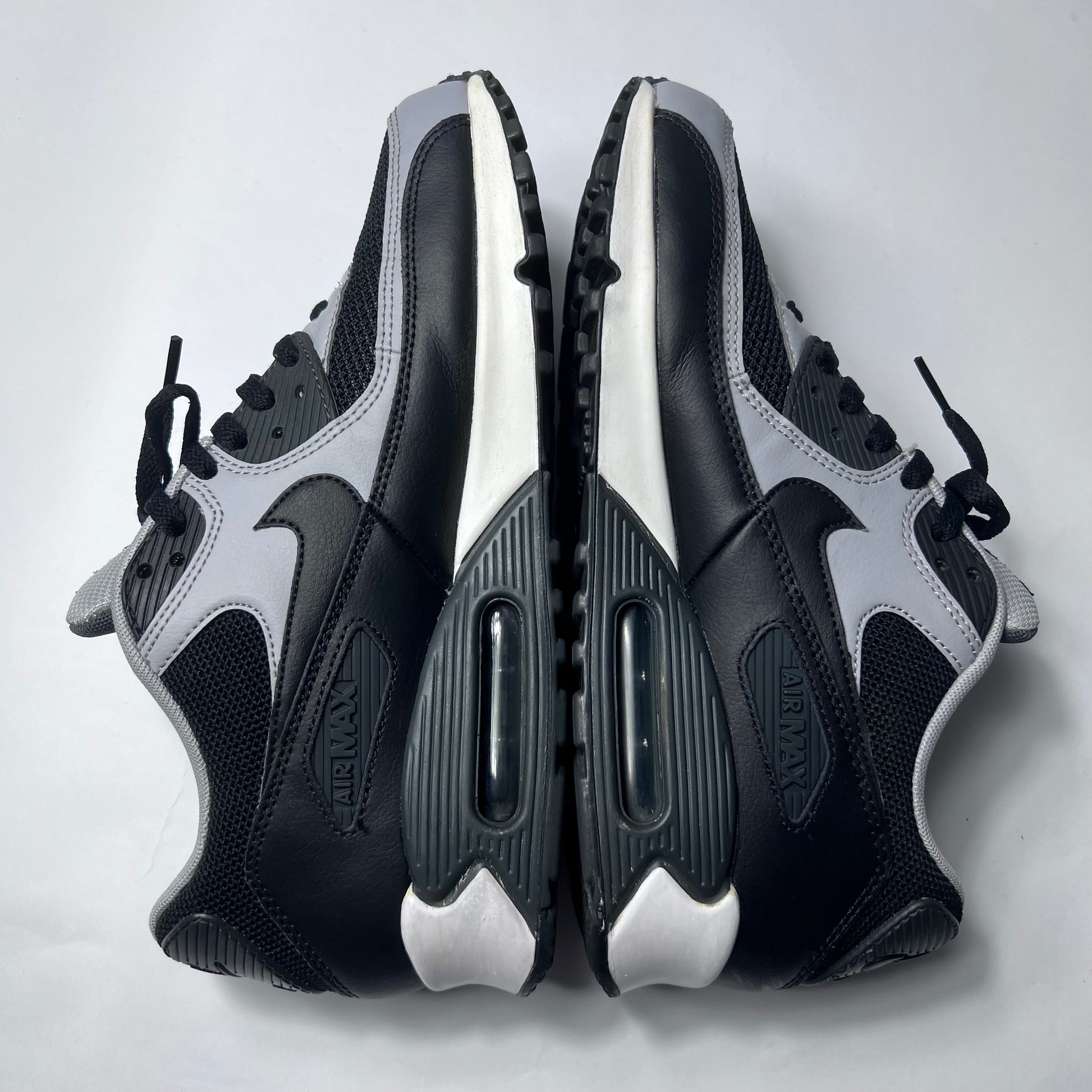 Nike Air Max 90 Wolf Grey 537384-053 Größe 42,5 - Cats on Stacks VNTG