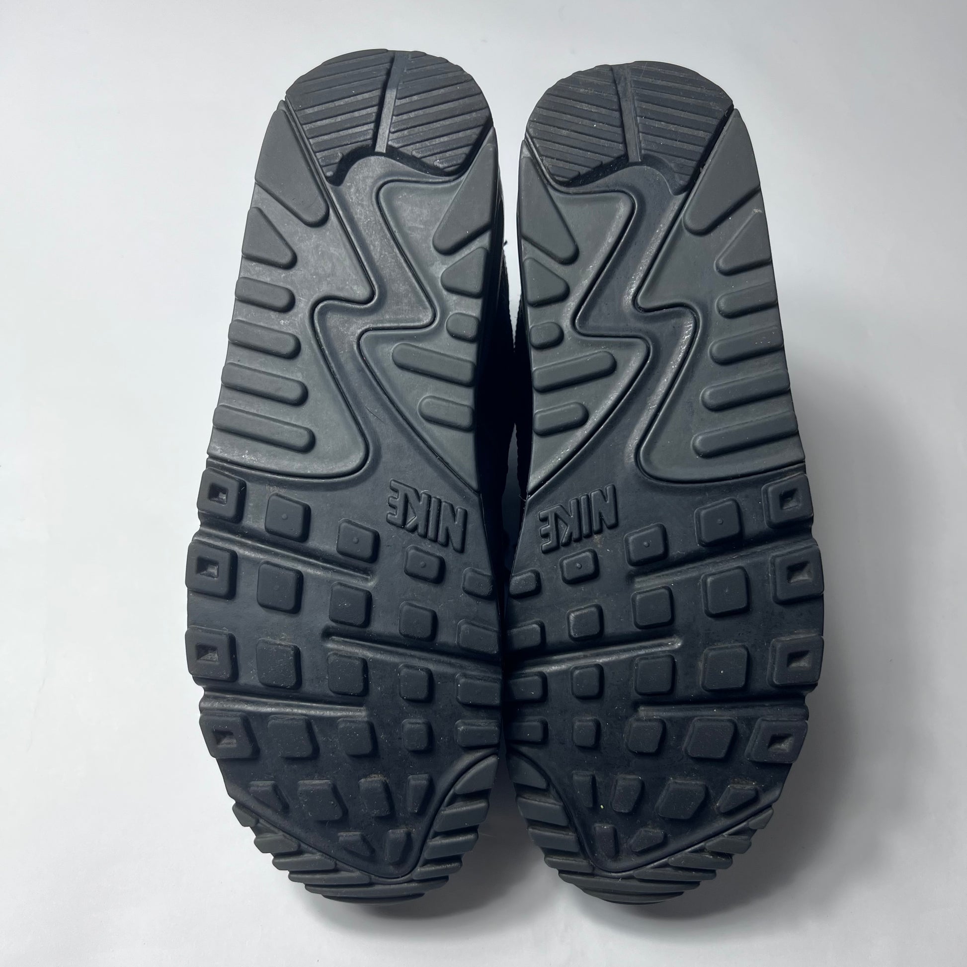 Nike Air Max 90 Wolf Grey 537384-053 Größe 42,5 - Cats on Stacks VNTG