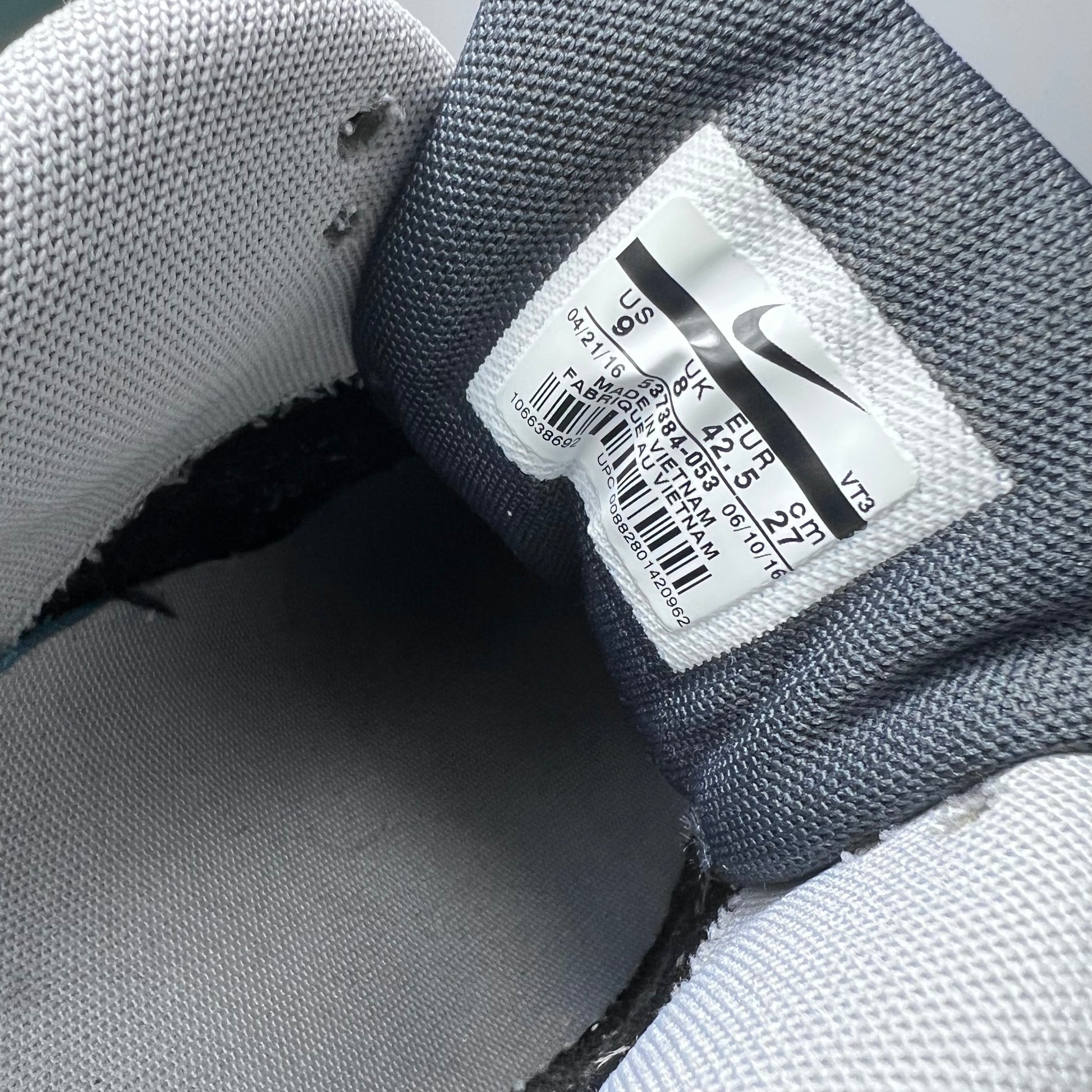 Nike Air Max 90 Wolf Grey 537384-053 Größe 42,5 - Cats on Stacks VNTG