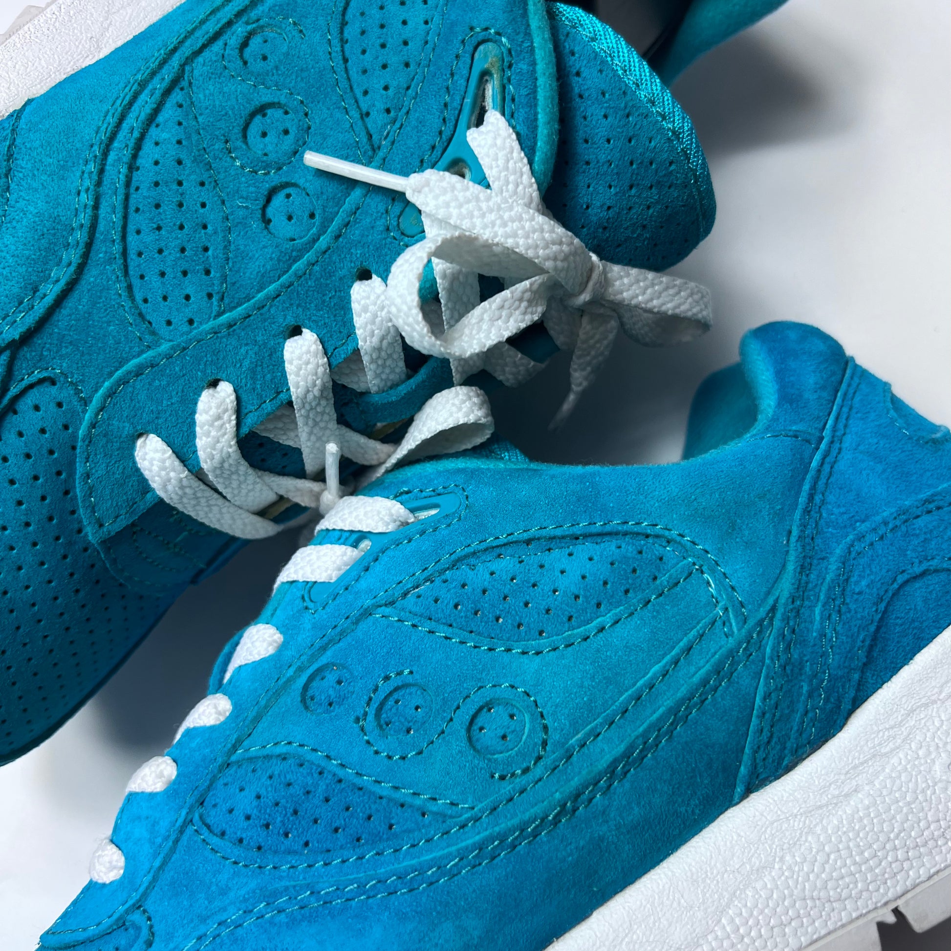 Saucony Shadow 6000 Mint Suede "Emerald" S70222-5 Größe 42,5 - Cats on Stacks VNTG
