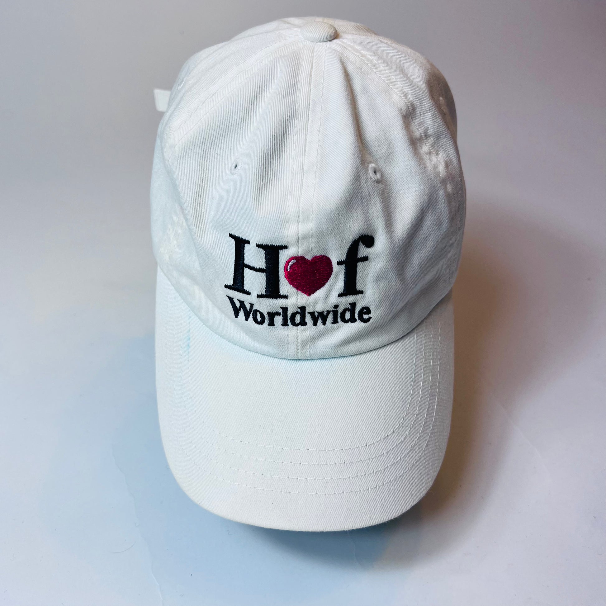HUF Worldwide Heart Cap Weiß Skating Strapback - Cats on Stacks VNTG