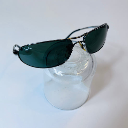 Ray Ban RB3169 Curve Vintage Sonnenbrille Silber Grün Olympia Predator - Cats on Stacks VNTG