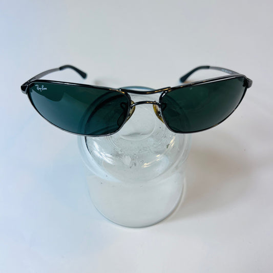 Ray Ban RB3169 Curve Vintage Sonnenbrille Silber Grün Olympia Predator - Cats on Stacks VNTG