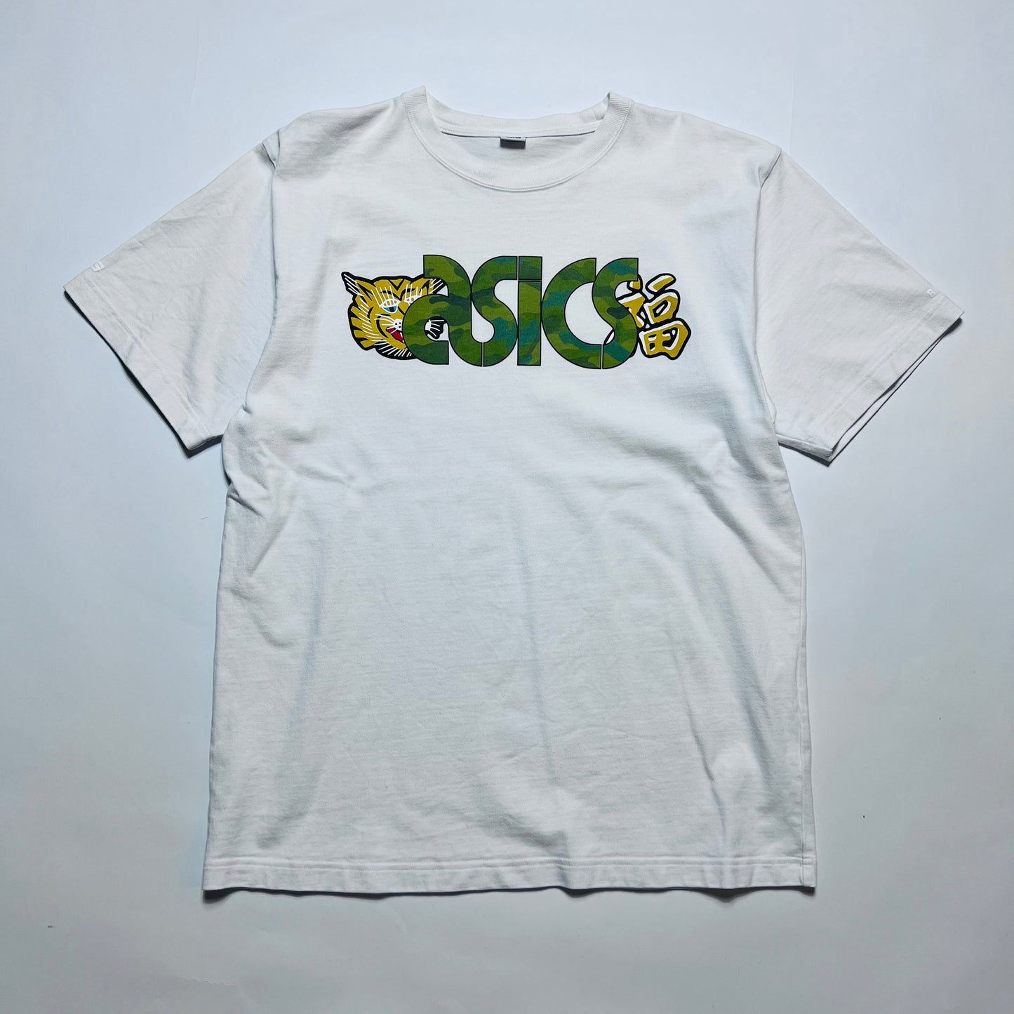 ASICS x BEAMS x Mita Sneakers "Souvenir Jacket" T-Shirt weiß M / L