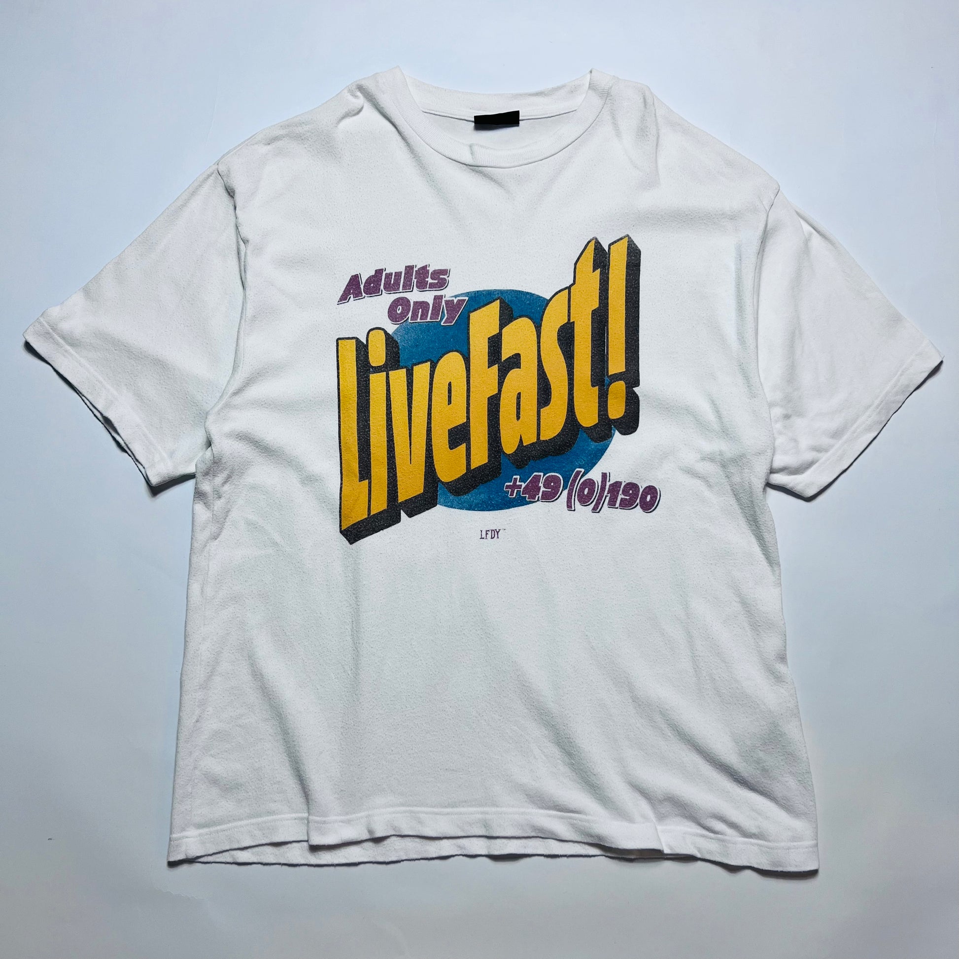 LFDY Live Fast Die Young "Adults Only" T-Shirt creme weiß XL / XXL - Cats on Stacks VNTG