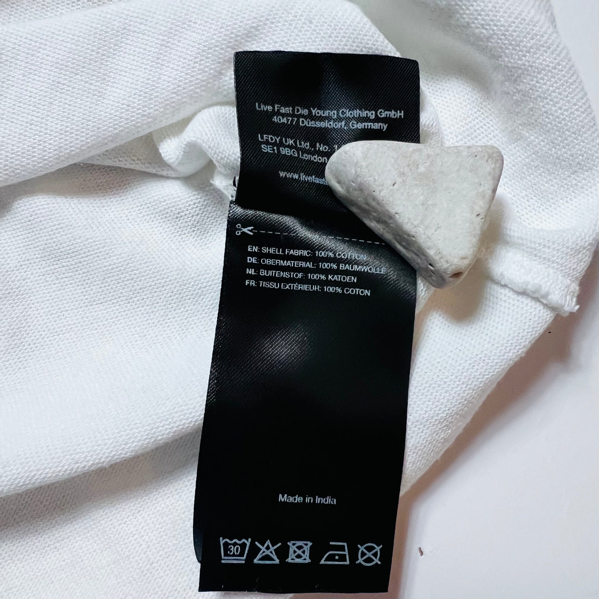 LFDY Live Fast Die Young "Adults Only" T-Shirt creme weiß XL / XXL - Cats on Stacks VNTG