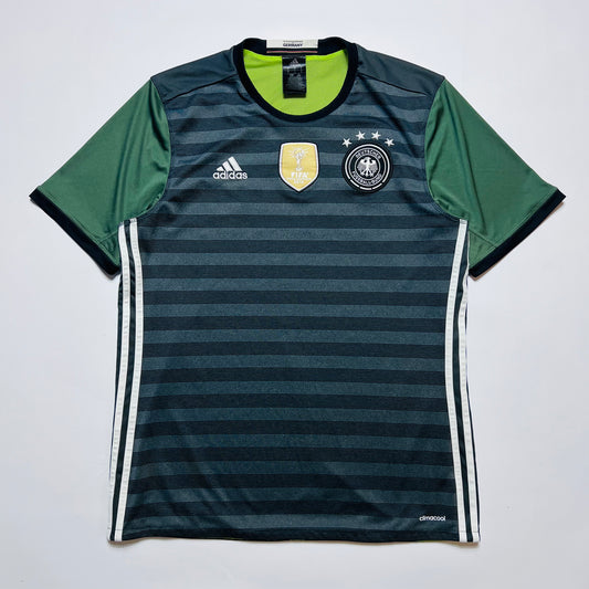 Adidas Fifa World Champions 2014 Football Trikot T-Shirt grün M / L - Cats on Stacks VNTG
