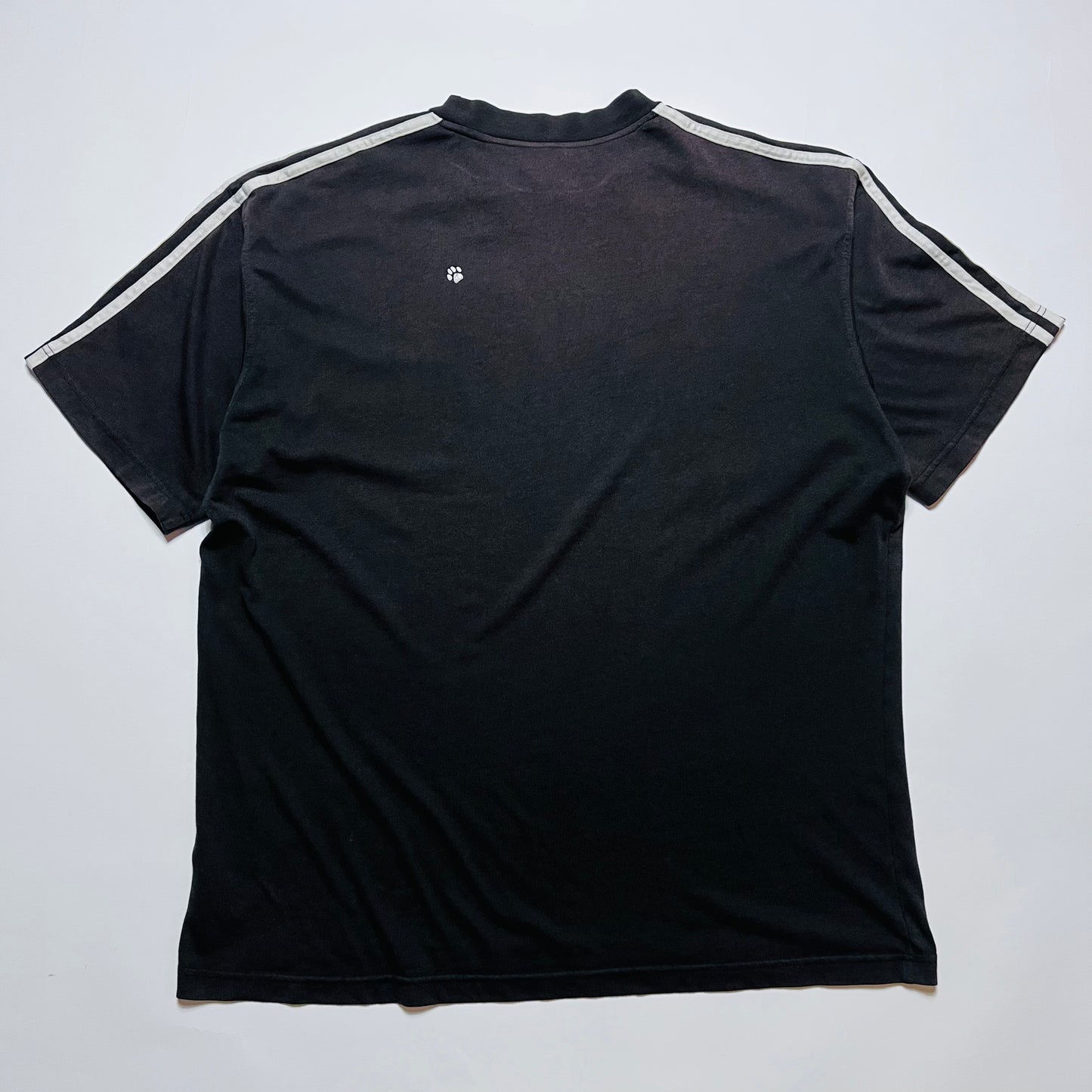 Adidas Vintage 90s Mini Logo T-Shirt schwarz braun XL / XXL - Cats on Stacks VNTG