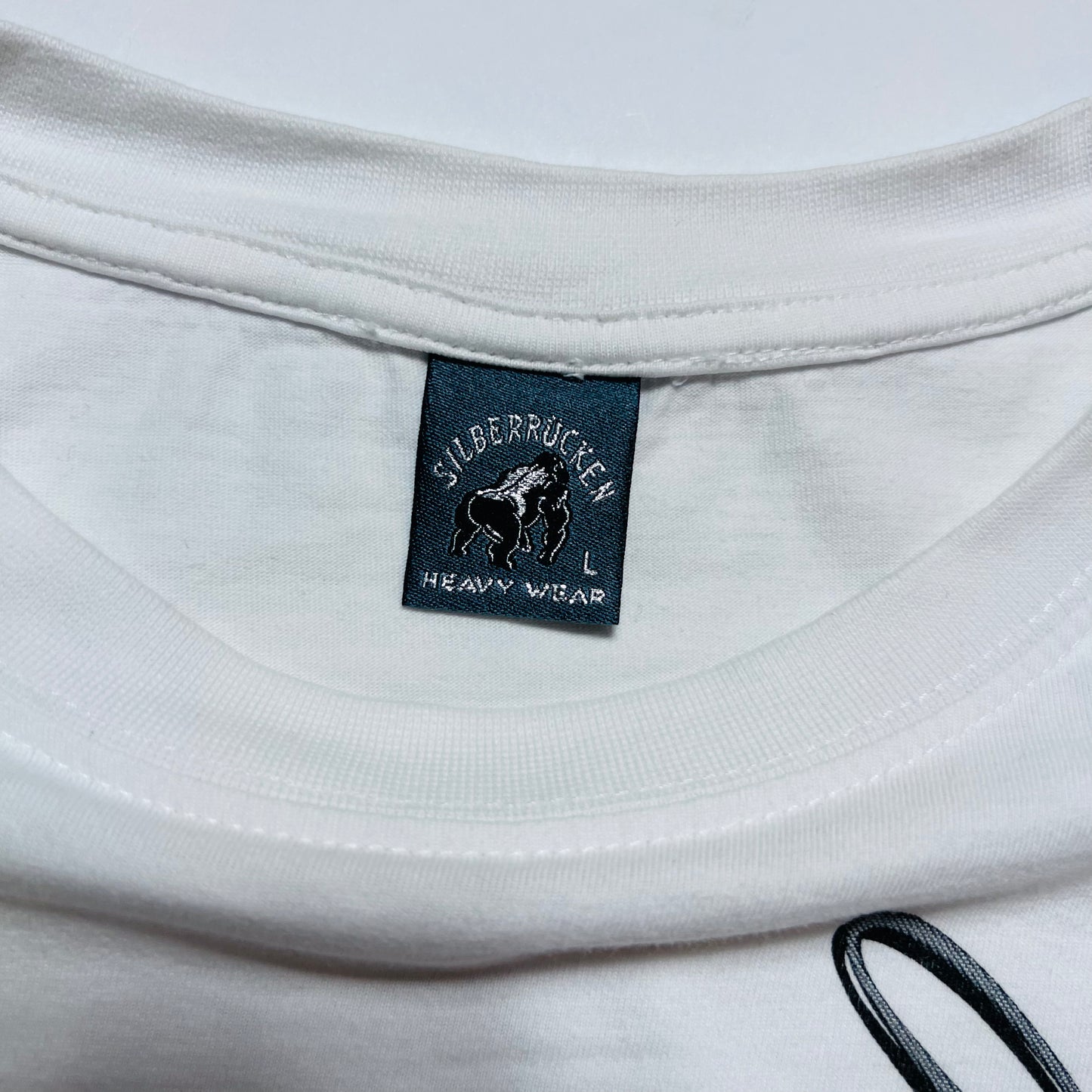 Silberrücken Heavy Wear Vintage 2000s Y2K Gorilla Biker T-Shirt weiß M / L - Cats on Stacks VNTG