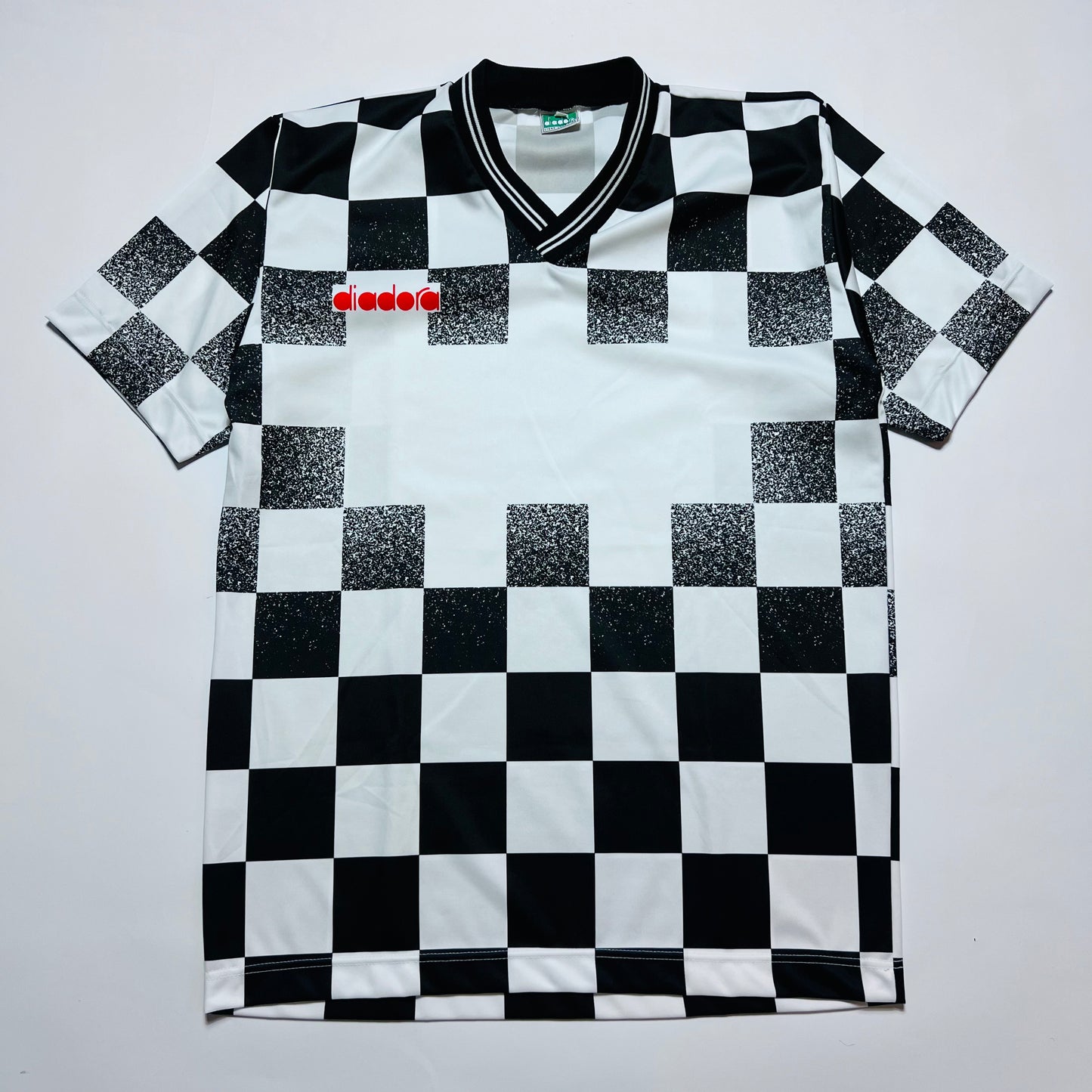 Diadora Vintage 90s Football Trikot T-Shirt schwarz weiß M / L