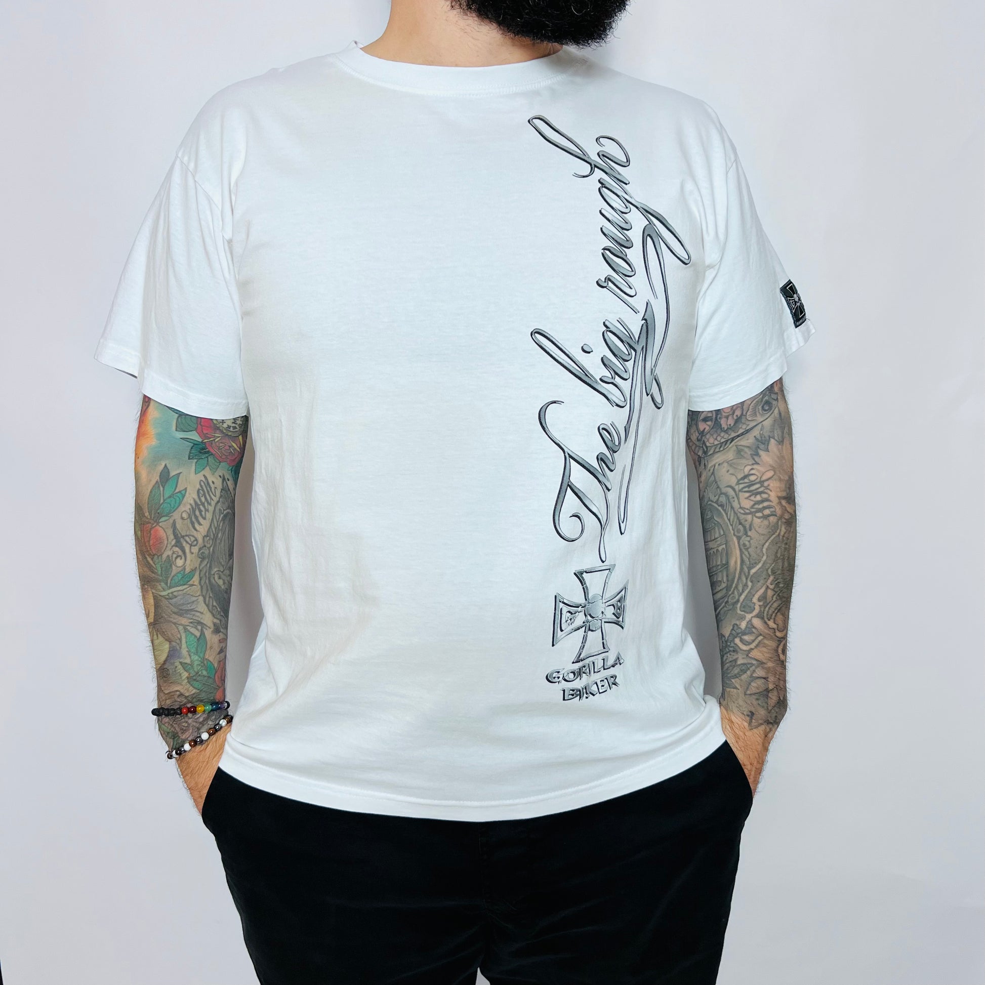 Silberrücken Heavy Wear Vintage 2000s Y2K Gorilla Biker T-Shirt weiß M / L - Cats on Stacks VNTG