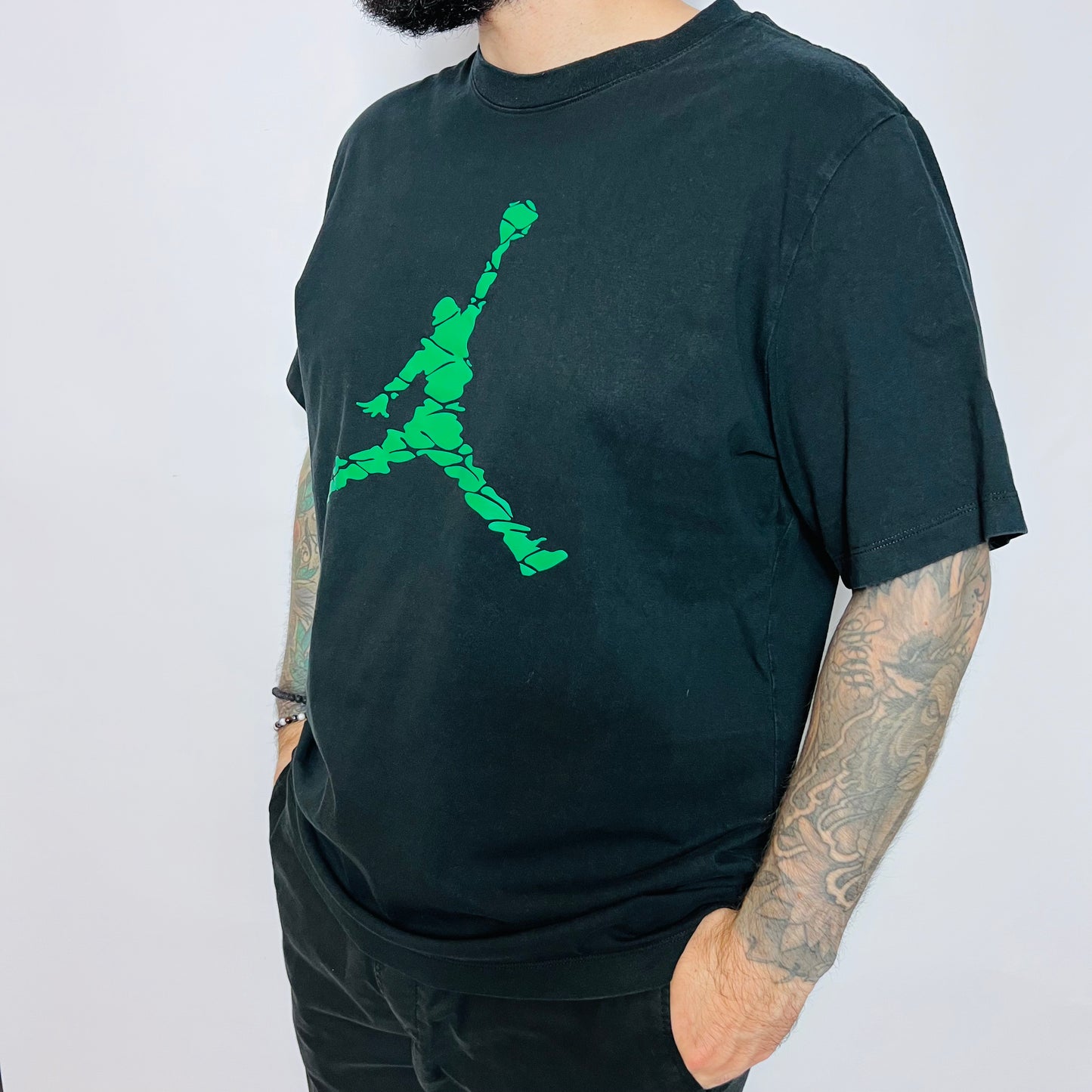 Air Jordan "Green Jumpman" Retro T-Shirt schwarz L / XL