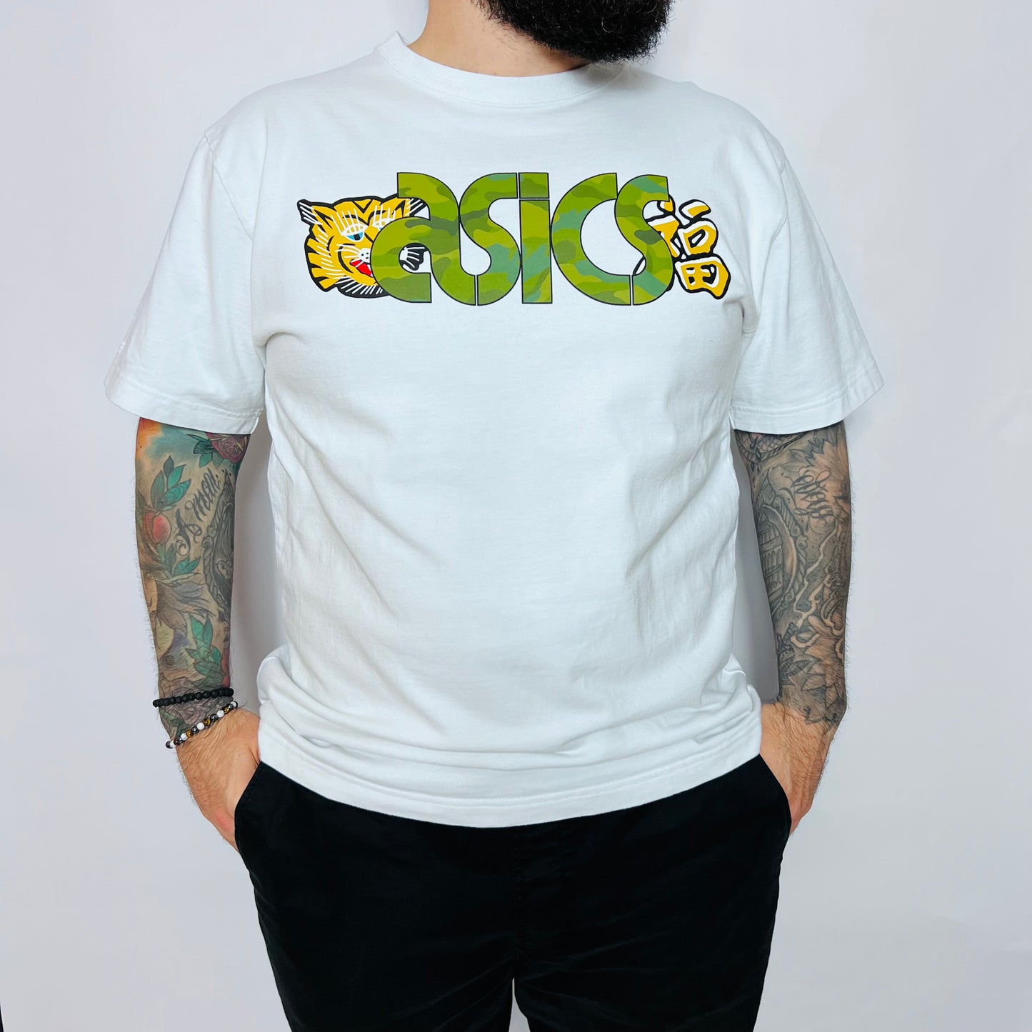 ASICS x BEAMS x Mita Sneakers "Souvenir Jacket" T-Shirt weiß M / L