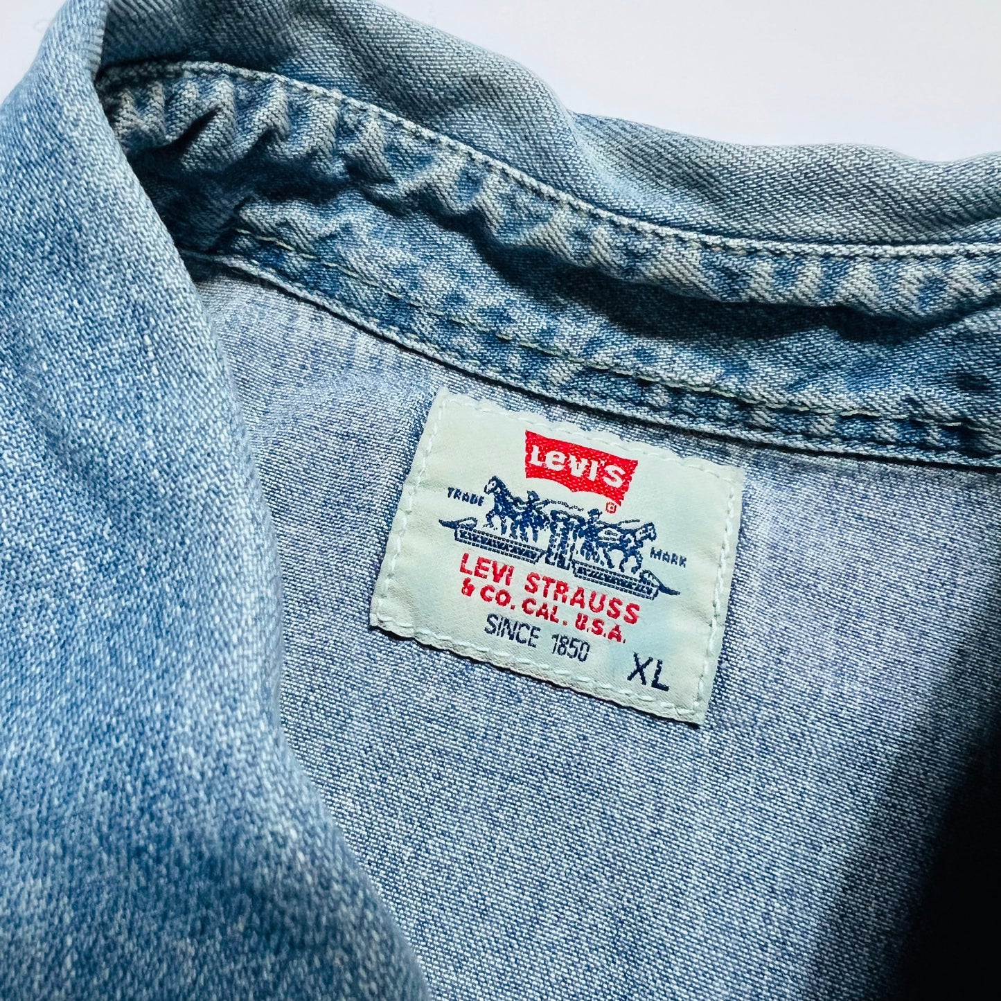 Levis Vintage 90s Barstow Western Jeanshemd hellblau XL