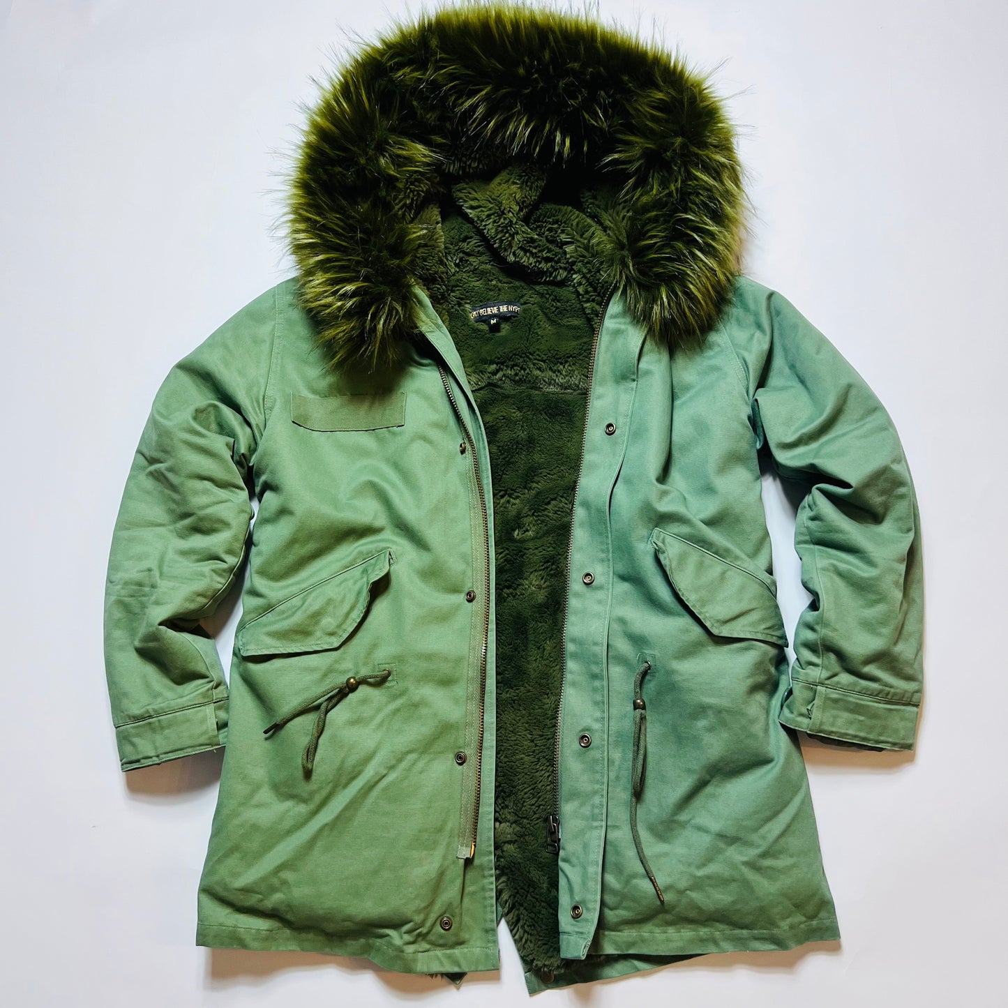 Damen Don`t believe the Hype Winterjacke Parka grün M - Cats on Stacks VNTG