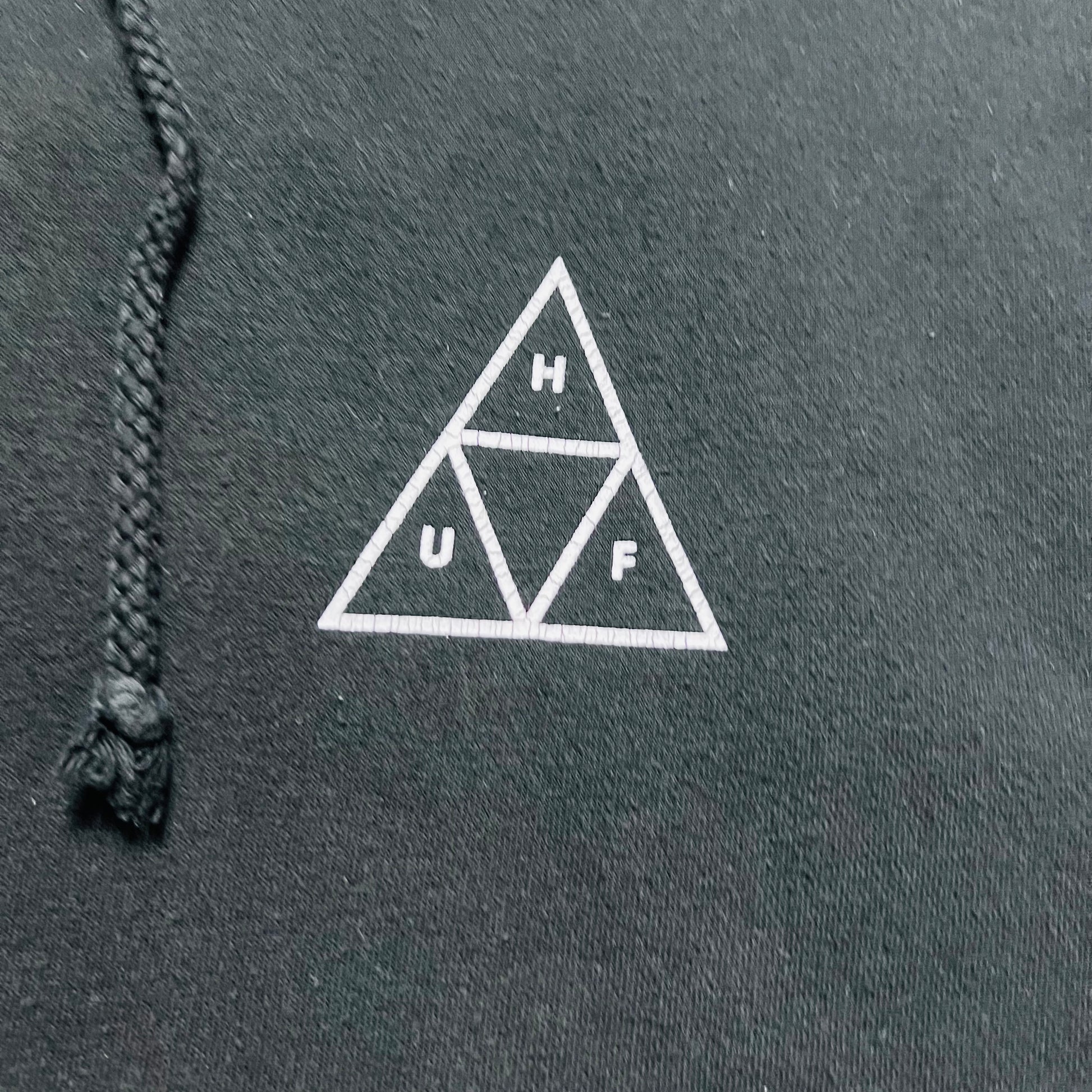 HUF Worldwide Rose Logo Hoodie Skating schwarz L / XL - Cats on Stacks VNTG