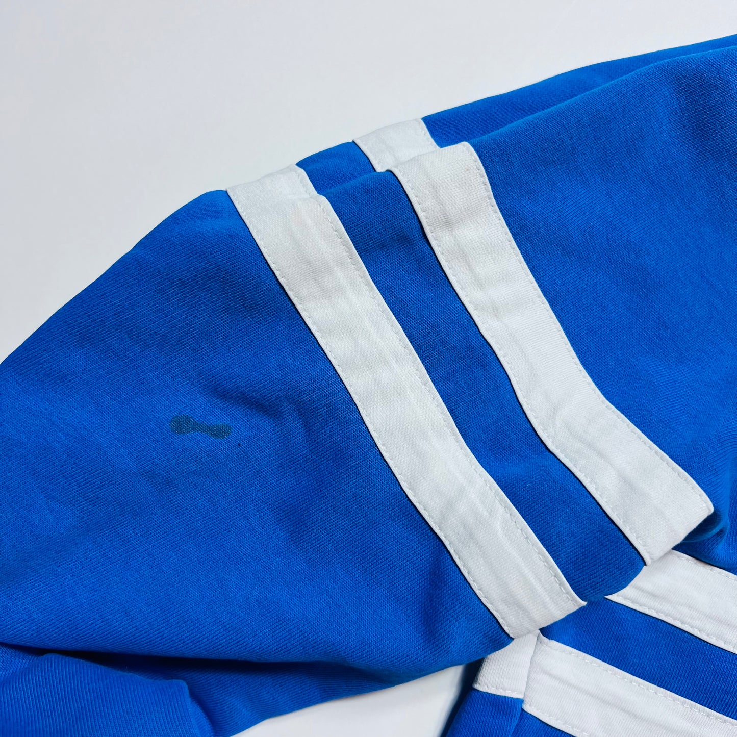 Ellesse Mini Logo Retro Striped Hoodie blau M / L - Cats on Stacks VNTG