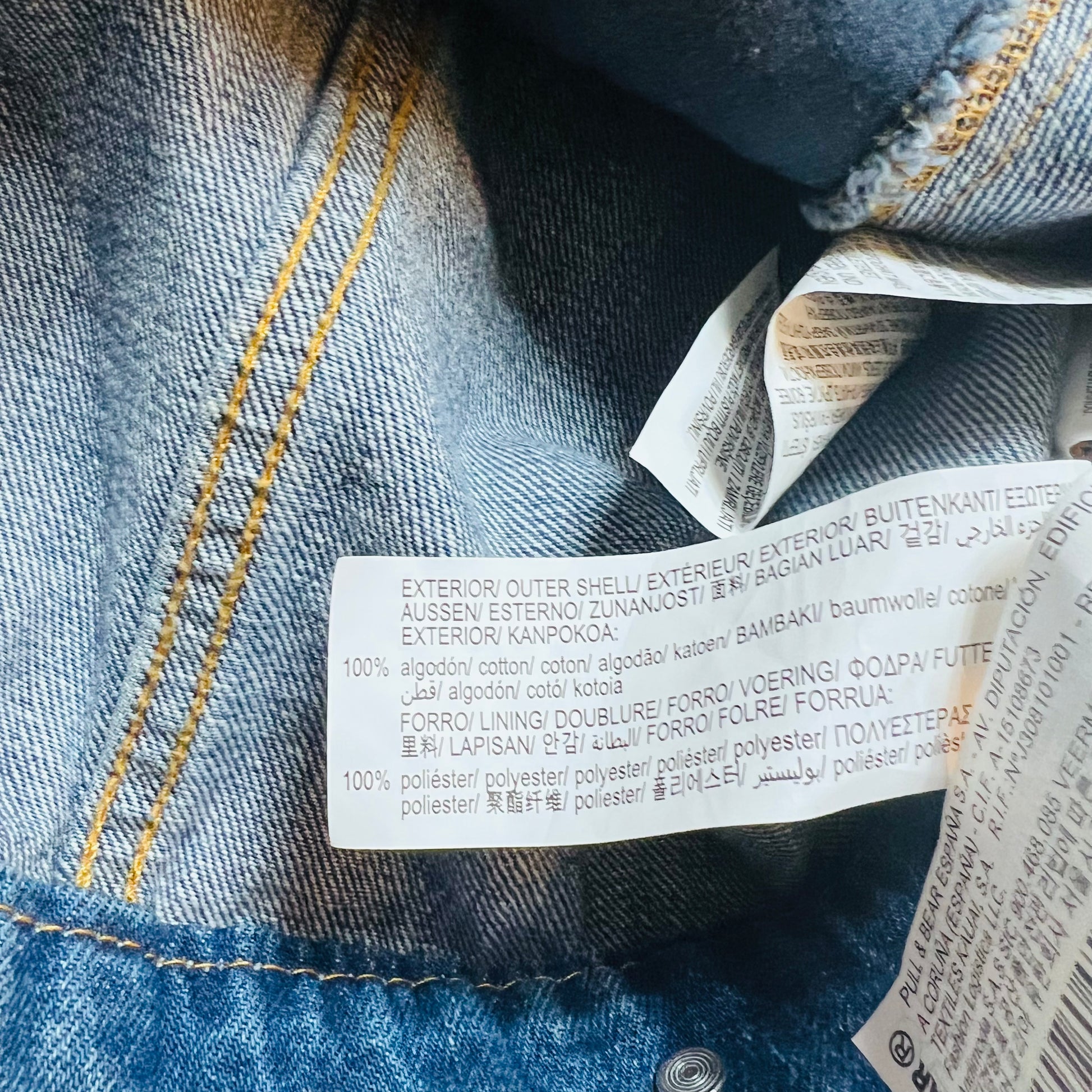 Pull & Bear Western Style Jeansjacke Boxy Fit blau L / XL - Cats on Stacks VNTG