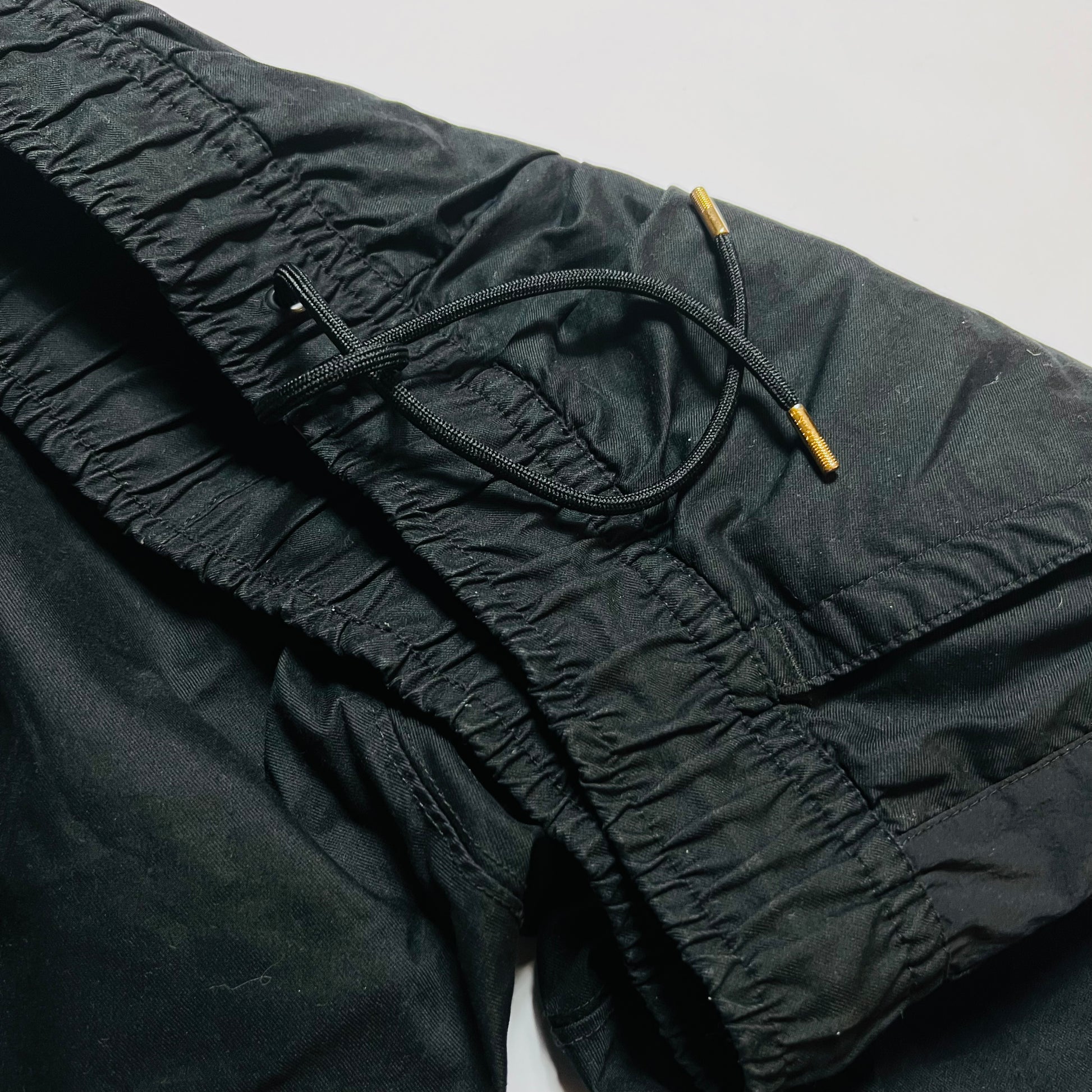 Nike F.C. Cargo Pants Hose Tapered Fit schwarz L - Cats on Stacks VNTG