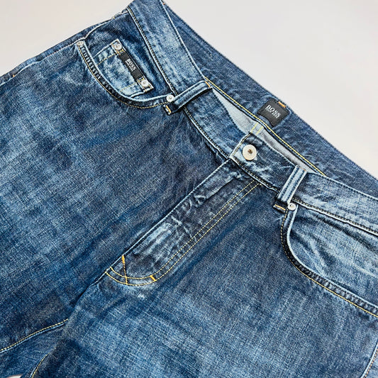 Hugo Boss Vintage Y2K 2000s Jeans Straight Fit blau 34/30 - Cats on Stacks VNTG