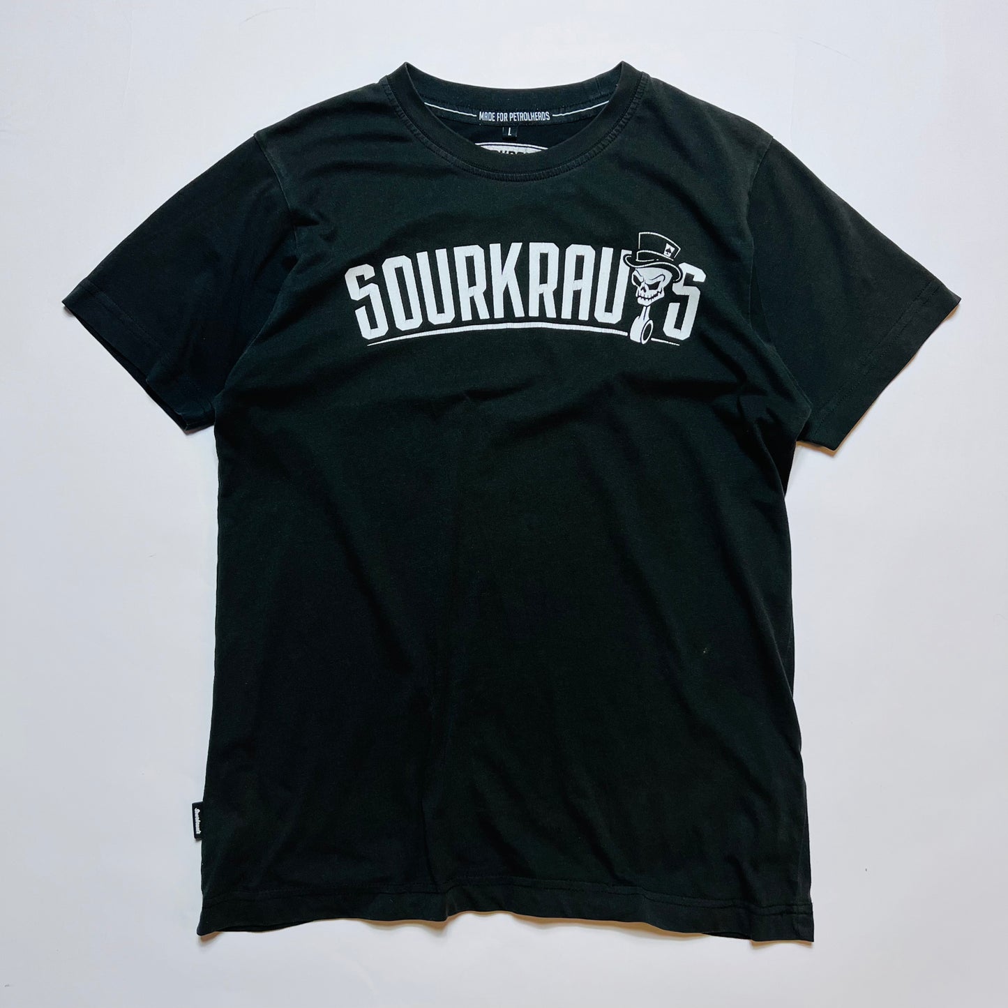Sourkrauts Racing Skull Retro T-Shirt schwarz M / L - Cats on Stacks VNTG