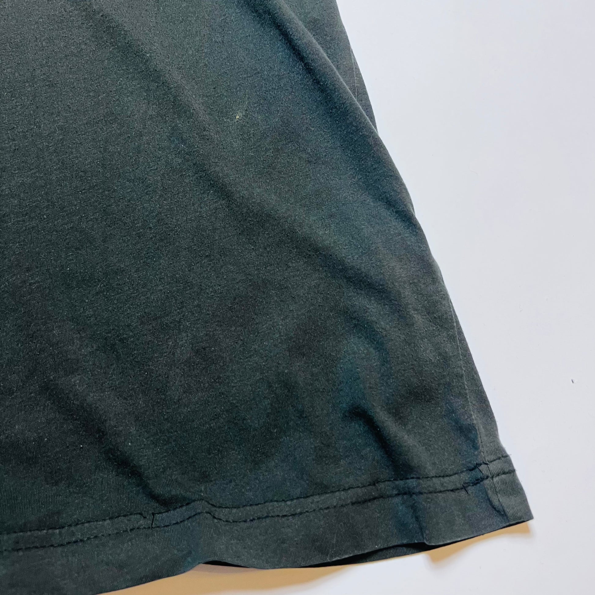 Sourkrauts Racing Skull Retro T-Shirt schwarz M / L - Cats on Stacks VNTG