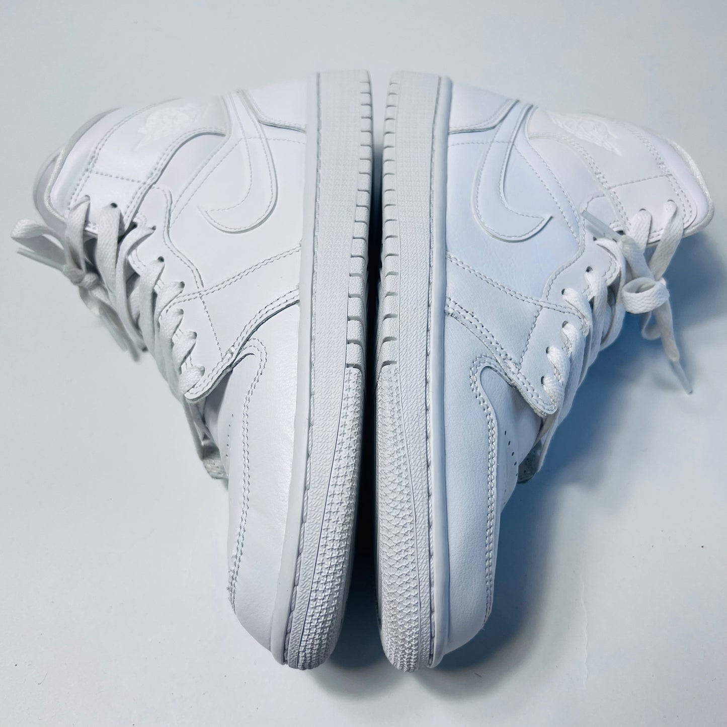 Air Jordan 1 Mid "Tripple White" weiß DV0991-111 Größe 42,5
