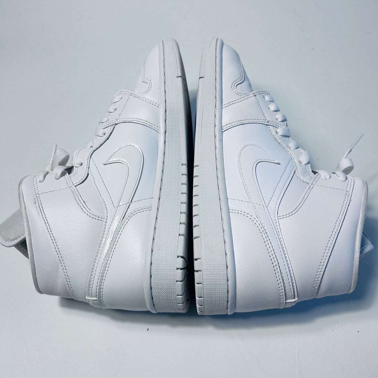 Air Jordan 1 Mid "Tripple White" weiß DV0991-111 Größe 42,5