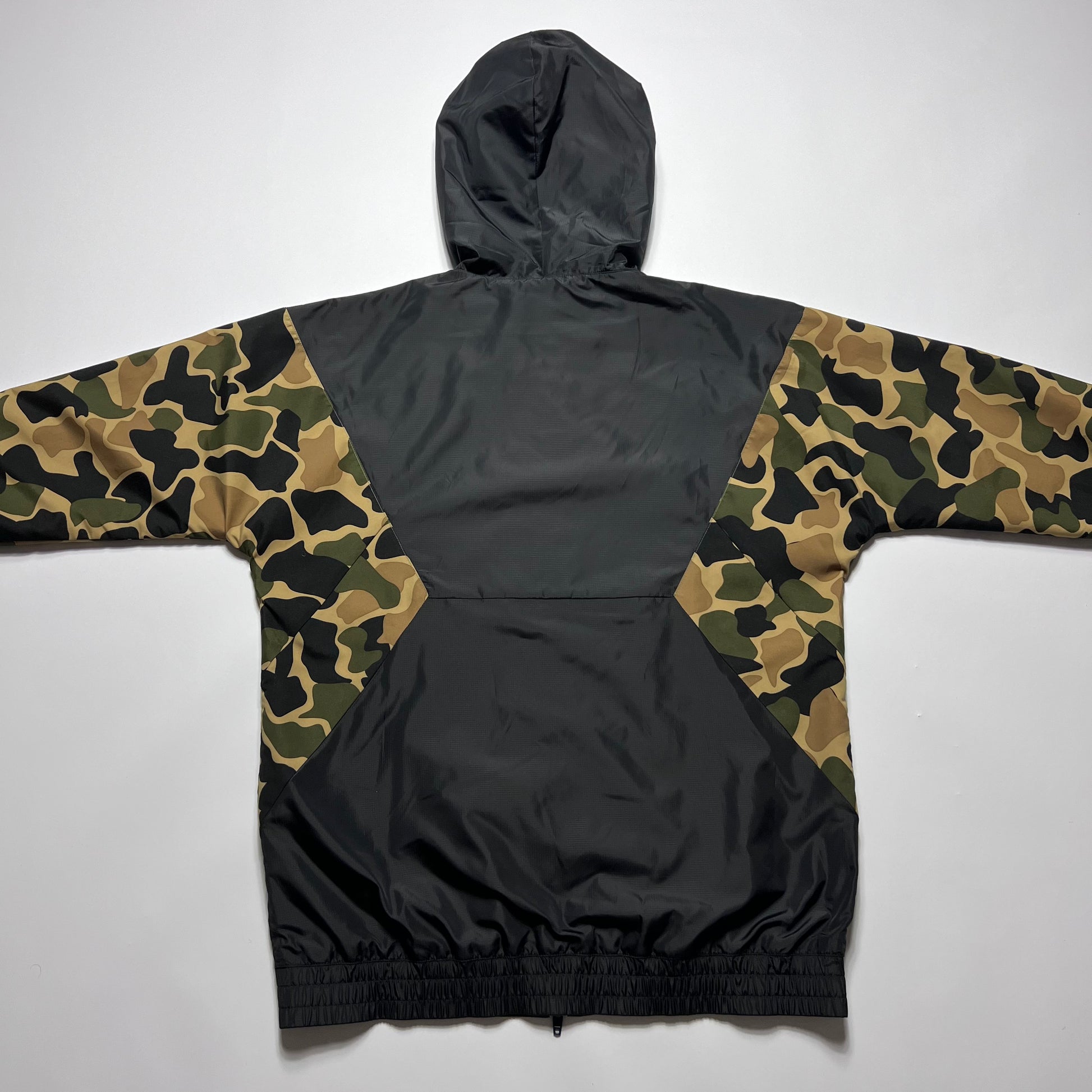 Adidas Black Camo Tracking Jacke M - Cats on Stacks VNTG
