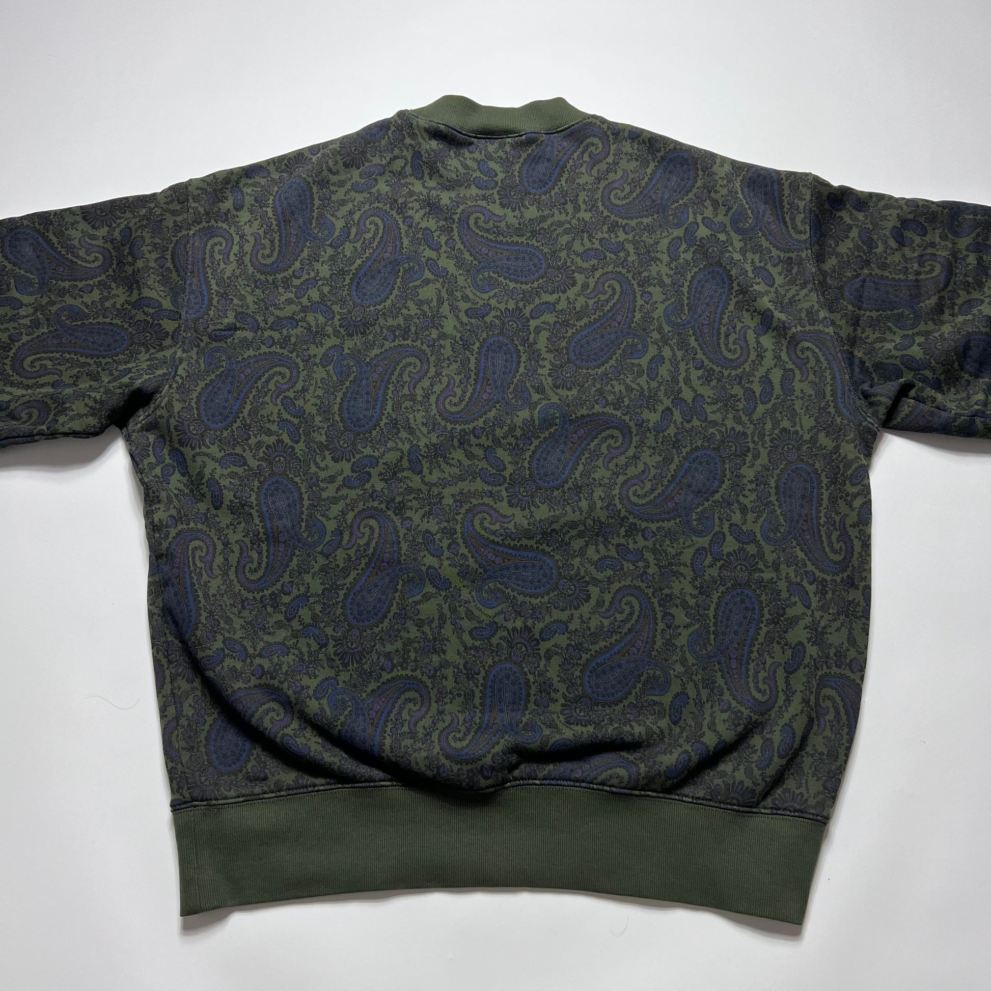 Carhartt Olive Paisley Sweat Crewneck L - Cats on Stacks VNTG